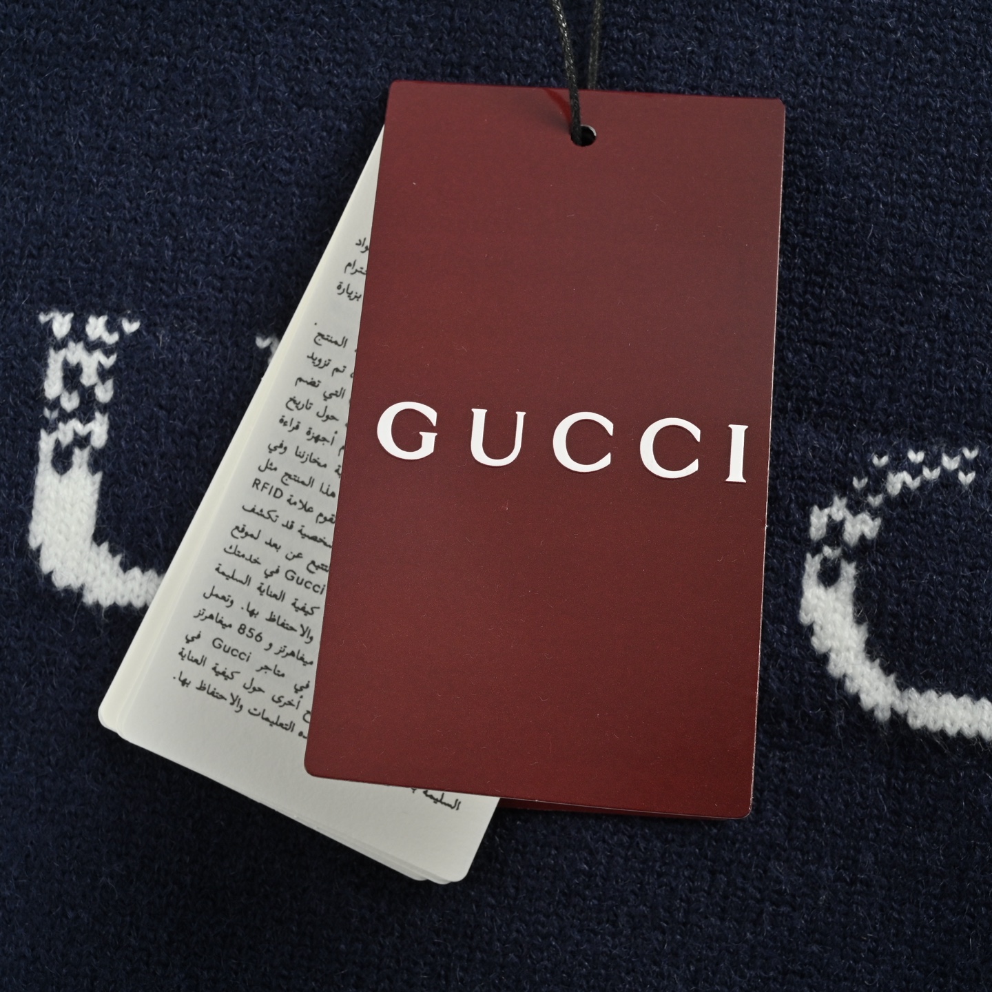 Gucci/古驰 消散字母提花圆领毛衣-莆田鞋,莆田鞋货源,高仿鞋,高仿鞋货源,安福档口,莆田高仿鞋,莆田鞋批发,高仿鞋批发,莆田高仿运动鞋,高仿运动鞋,莆田运动鞋 Gucci/古驰 消散字母提花圆领毛衣