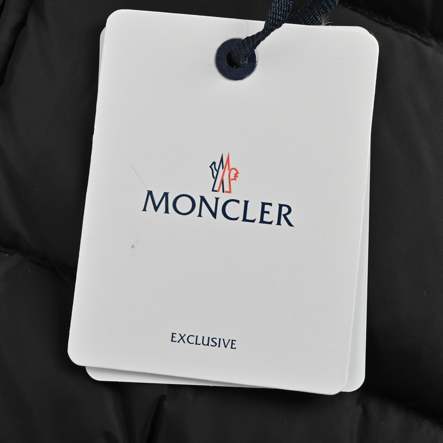 Moncler/蒙口 Avoce鱼骨束腰女款羽绒服-莆田鞋,莆田鞋货源,高仿鞋,高仿鞋货源,安福档口,莆田高仿鞋,莆田鞋批发,高仿鞋批发,莆田高仿运动鞋,高仿运动鞋,莆田运动鞋 Moncler/蒙口 Avoce鱼骨束腰女款羽绒服