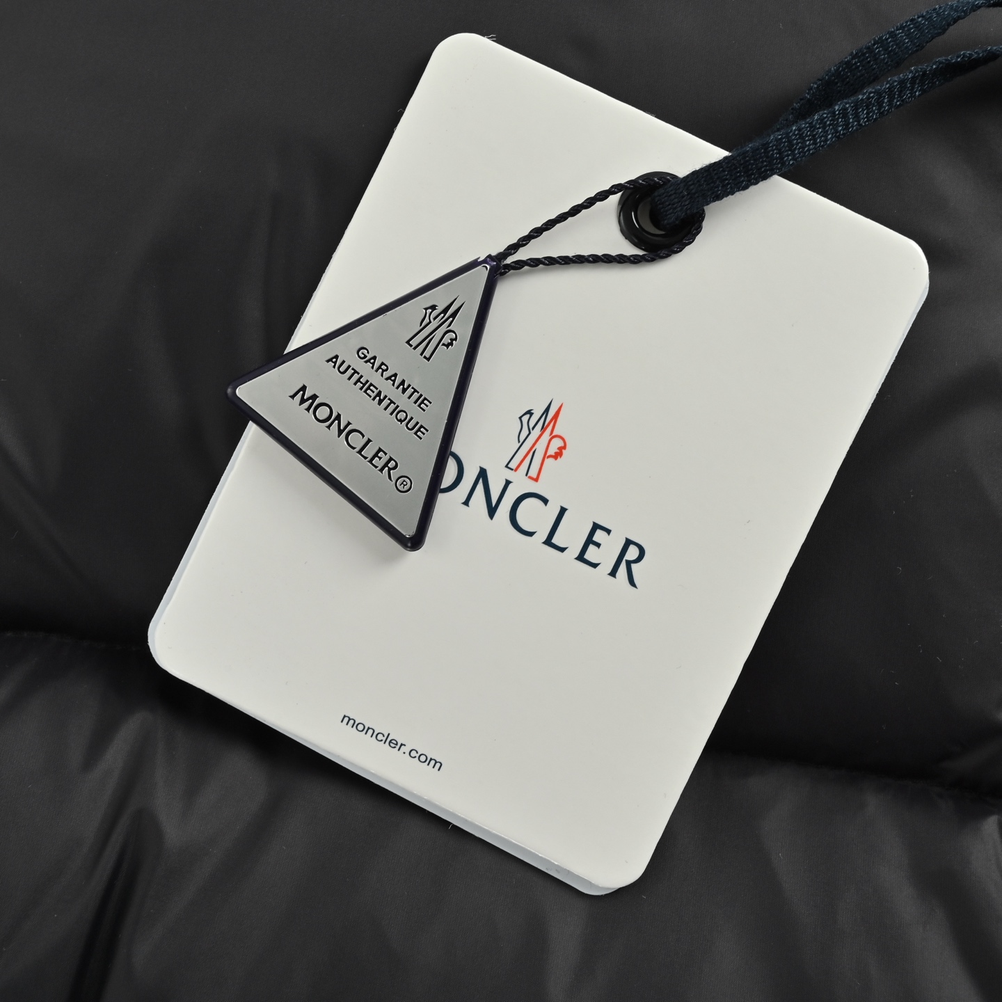 Moncler/蒙口 经典大标羽绒服 蒙口 24Fw 采用80绒羽绒