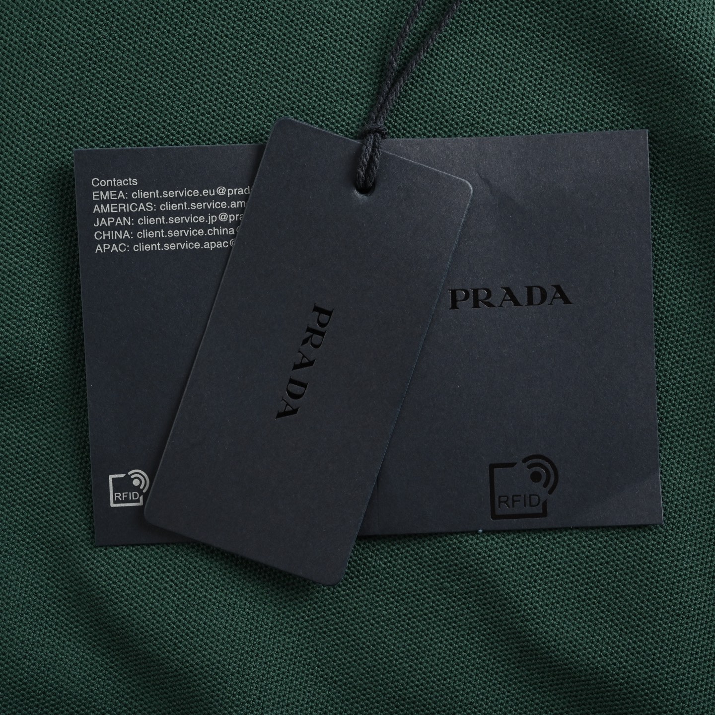 Prada/普拉达 拼接布标假两件Polo长袖-莆田鞋,莆田鞋货源,高仿鞋,高仿鞋货源,安福档口,莆田高仿鞋,莆田鞋批发,高仿鞋批发,莆田高仿运动鞋,高仿运动鞋,莆田运动鞋 Prada/普拉达 拼接布标假两件Polo长袖