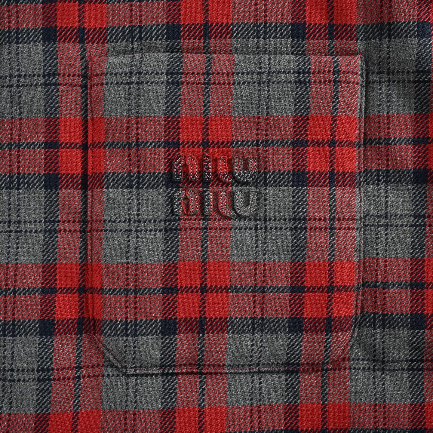 Miu Miu 25Fw Miu小标格纹棉服外套-莆田鞋,莆田鞋货源,高仿鞋,高仿鞋货源,安福档口,莆田高仿鞋,莆田鞋批发,高仿鞋批发,莆田高仿运动鞋,高仿运动鞋,莆田运动鞋 Miu Miu 25Fw Miu小标格纹棉服外套