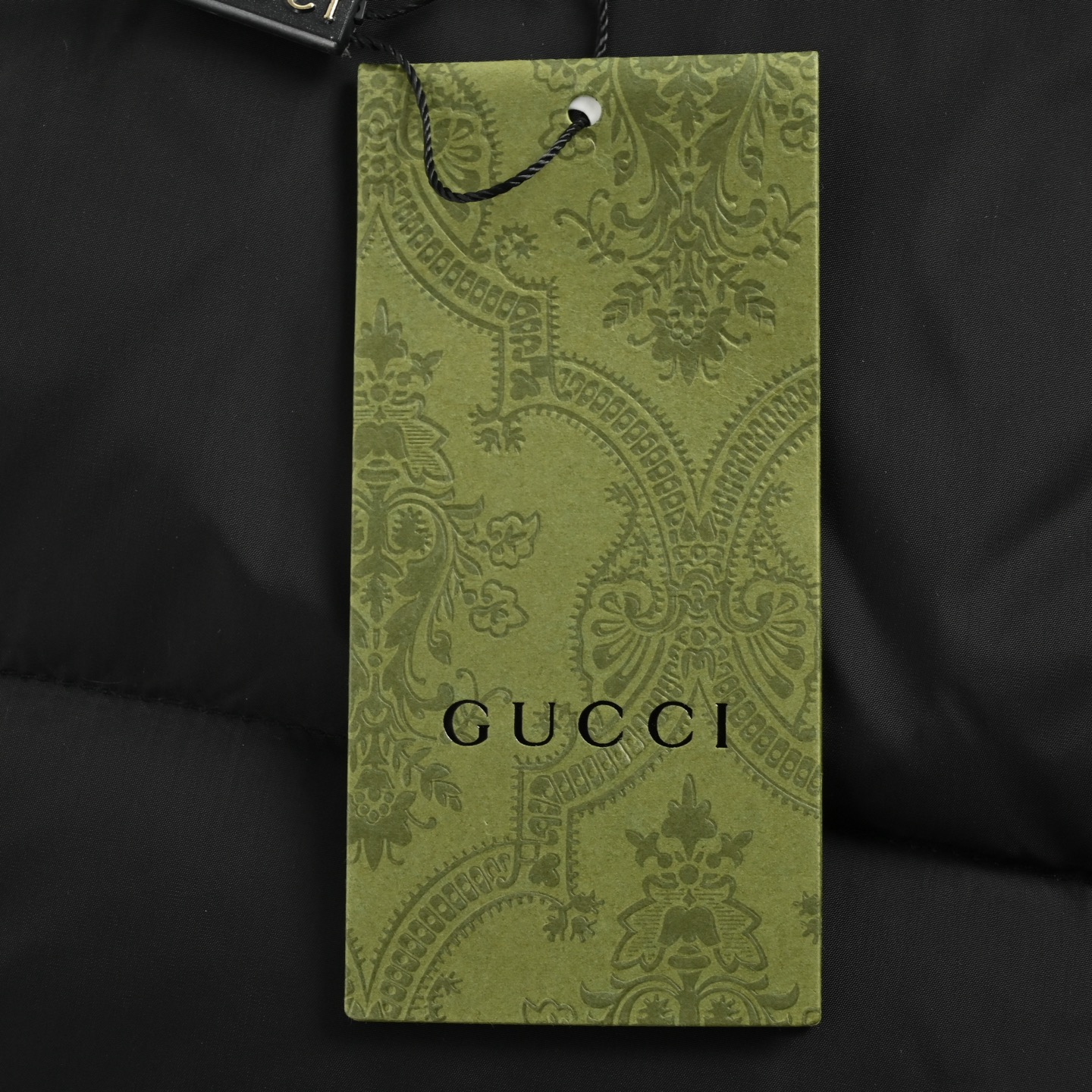 Gucci/古驰 胸前条纹logo连帽羽绒服-莆田鞋,莆田鞋货源,高仿鞋,高仿鞋货源,安福档口,莆田高仿鞋,莆田鞋批发,高仿鞋批发,莆田高仿运动鞋,高仿运动鞋,莆田运动鞋 Gucci/古驰 胸前条纹logo连帽羽绒服