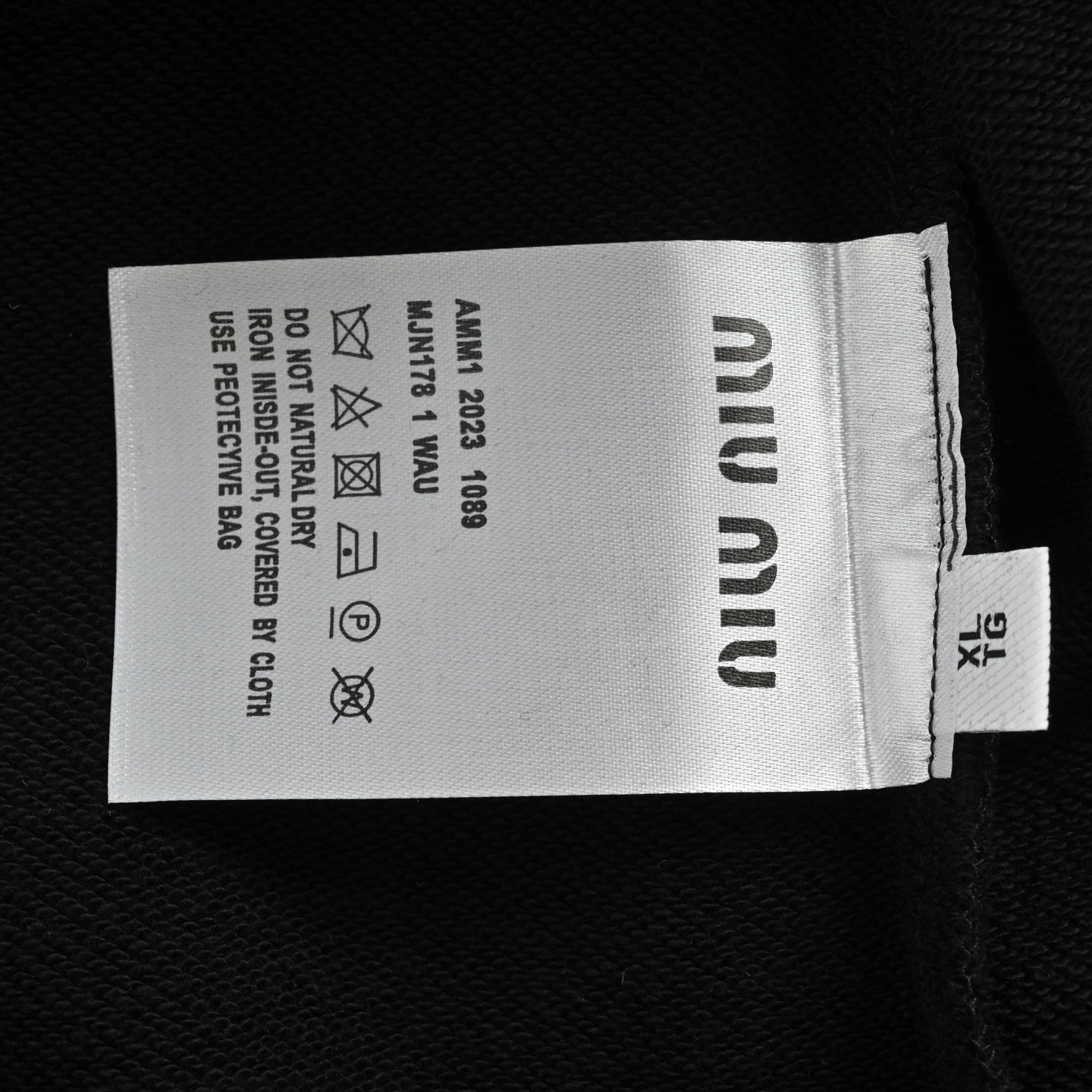 Miu Miu/缪缪 25Fw 发泡字母印花圆领卫衣