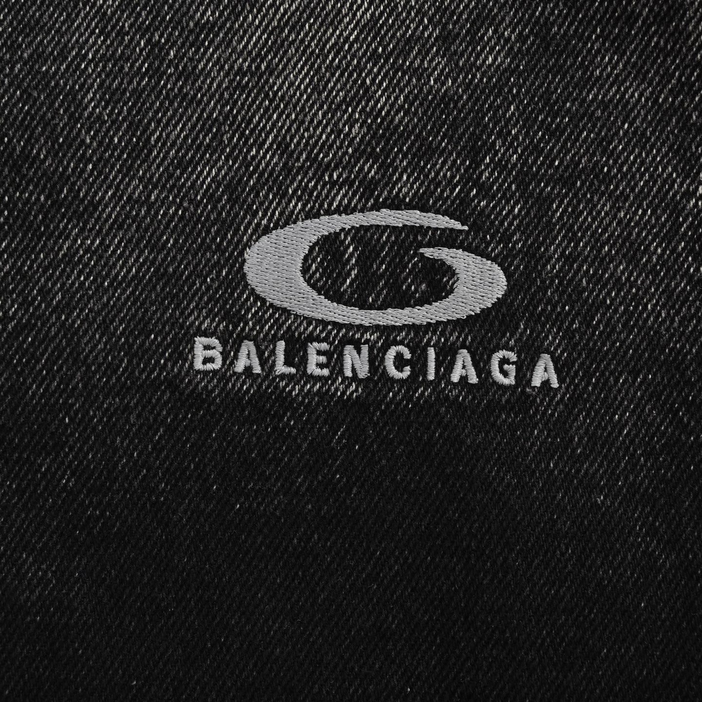 Balenciaga/巴黎世家 双面穿拼接牛仔冲锋衣夹克