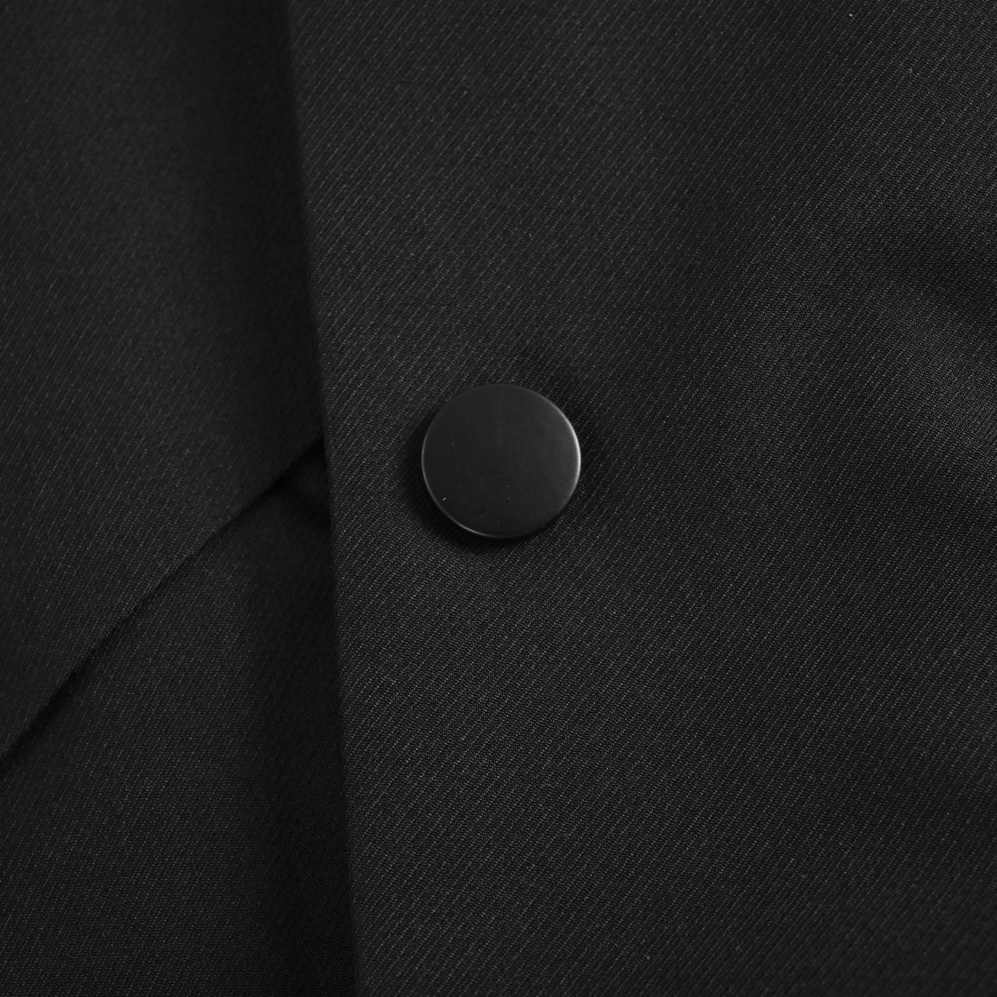 LoroPiana/LP 125Fw 科技防水纤维户外机能连帽棉衣 卡其 黑色