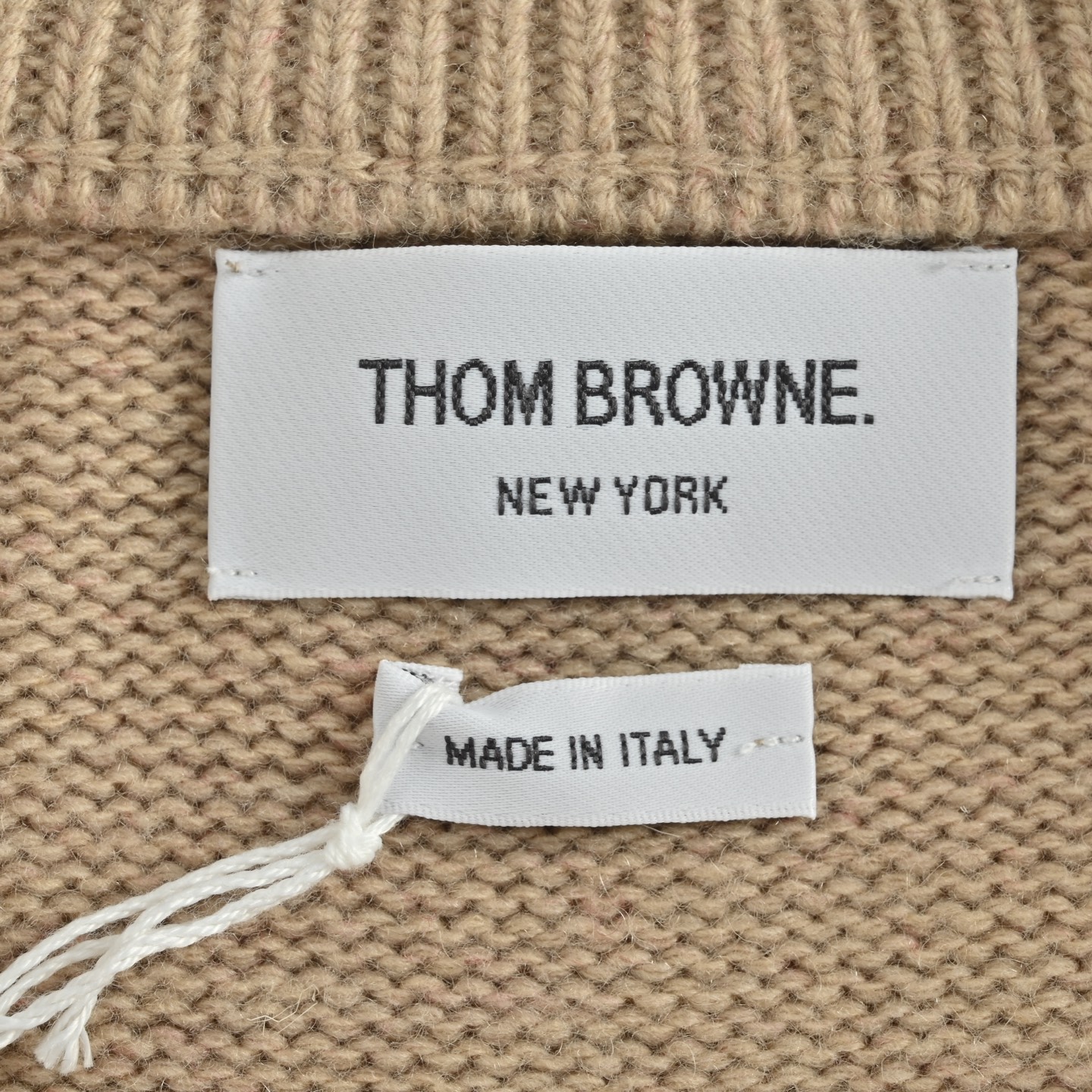 Thom Browne/汤姆布朗 25Fw 大鹅半拉链毛衣