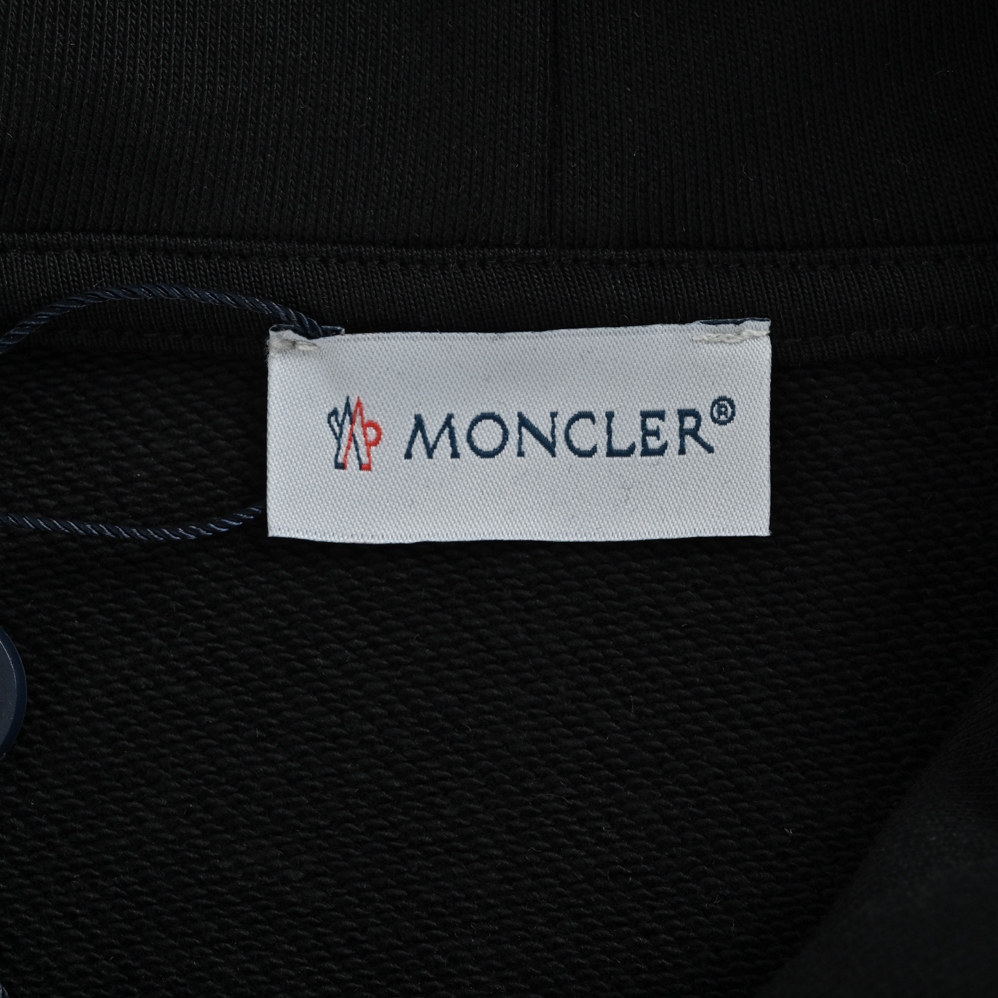 Moncler/蒙口 经典字母logo刺绣连帽卫衣-莆田鞋,莆田鞋货源,高仿鞋,高仿鞋货源,安福档口,莆田高仿鞋,莆田鞋批发,高仿鞋批发,莆田高仿运动鞋,高仿运动鞋,莆田运动鞋 Moncler/蒙口 经典字母logo刺绣连帽卫衣