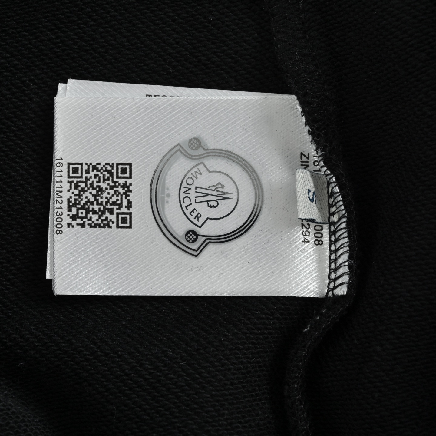 Moncler/蒙口 经典字母logo刺绣连帽卫衣-莆田鞋,莆田鞋货源,高仿鞋,高仿鞋货源,安福档口,莆田高仿鞋,莆田鞋批发,高仿鞋批发,莆田高仿运动鞋,高仿运动鞋,莆田运动鞋 Moncler/蒙口 经典字母logo刺绣连帽卫衣