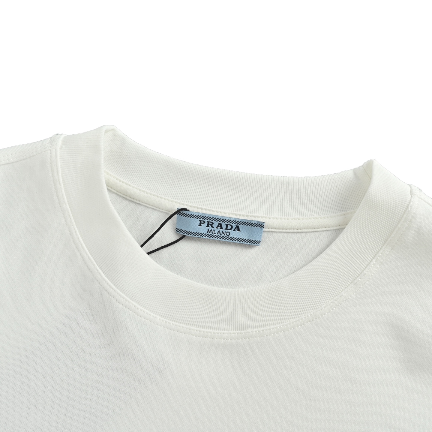 Prada/普拉达 胸口logo字母饰条刺绣长袖T恤 黑色 白色
