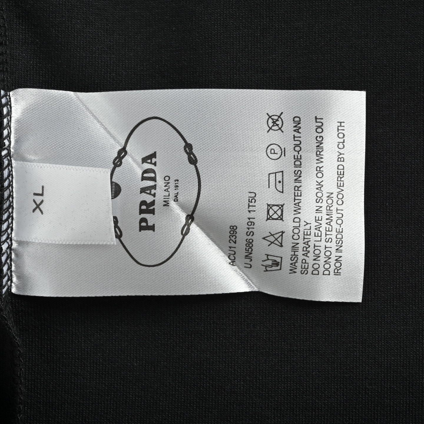Prada/普拉达 胸口logo字母饰条刺绣长袖T恤