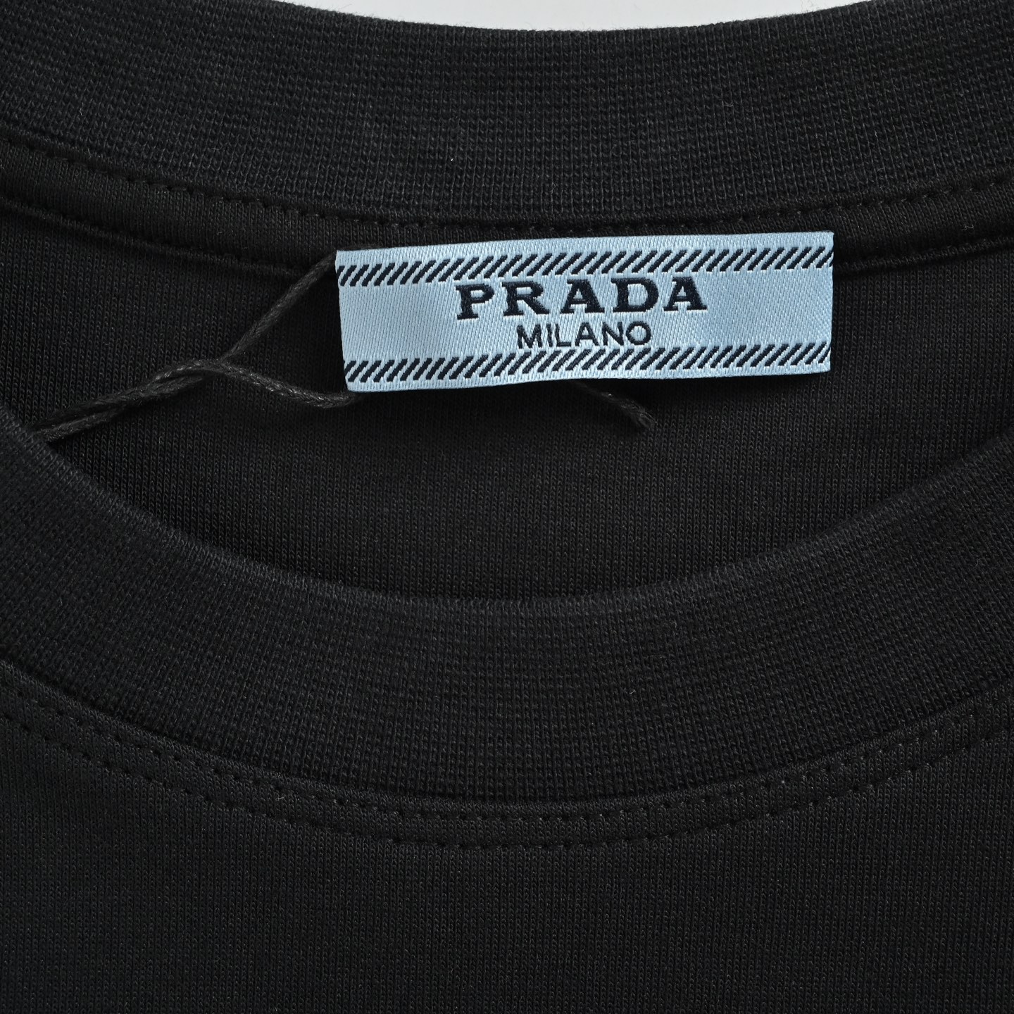 Prada/普拉达 胸口logo字母饰条刺绣长袖T恤