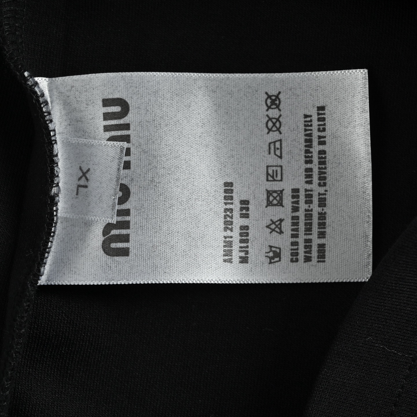 Miu Miu/缪缪 暗纹编织立体字母刺绣长袖T恤