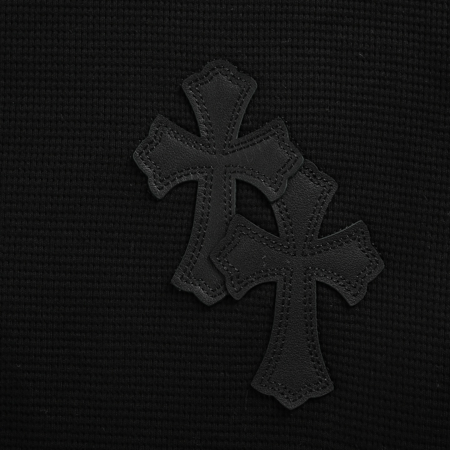 Chrome Hearts/克罗心 25Fw 十字皮标华夫格长袖-莆田鞋,莆田鞋货源,高仿鞋,高仿鞋货源,安福档口,莆田高仿鞋,莆田鞋批发,高仿鞋批发,莆田高仿运动鞋,高仿运动鞋,莆田运动鞋 Chrome Hearts/克罗心 25Fw 十字皮标华夫格长袖