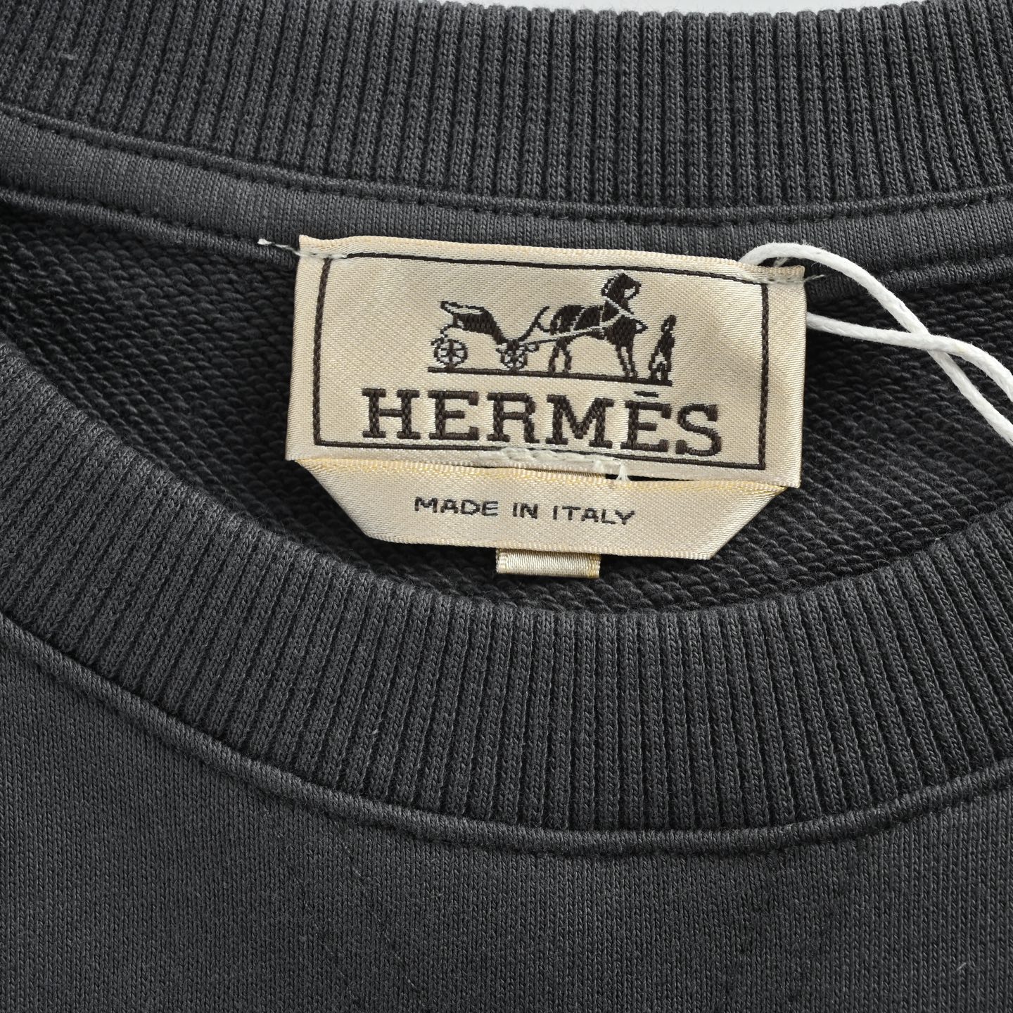Hermes/爱马仕 马鞍钉贴饰圆领卫衣