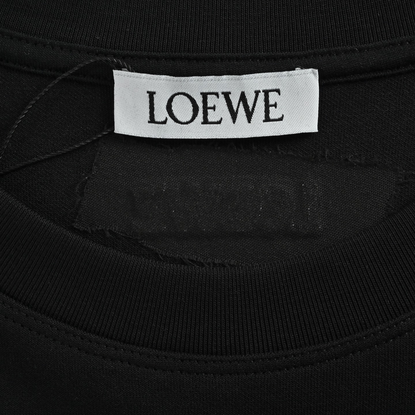 Loewe/罗意威 25Fw 胸口徽标字母撞色刺绣长袖T恤 黑色 白色