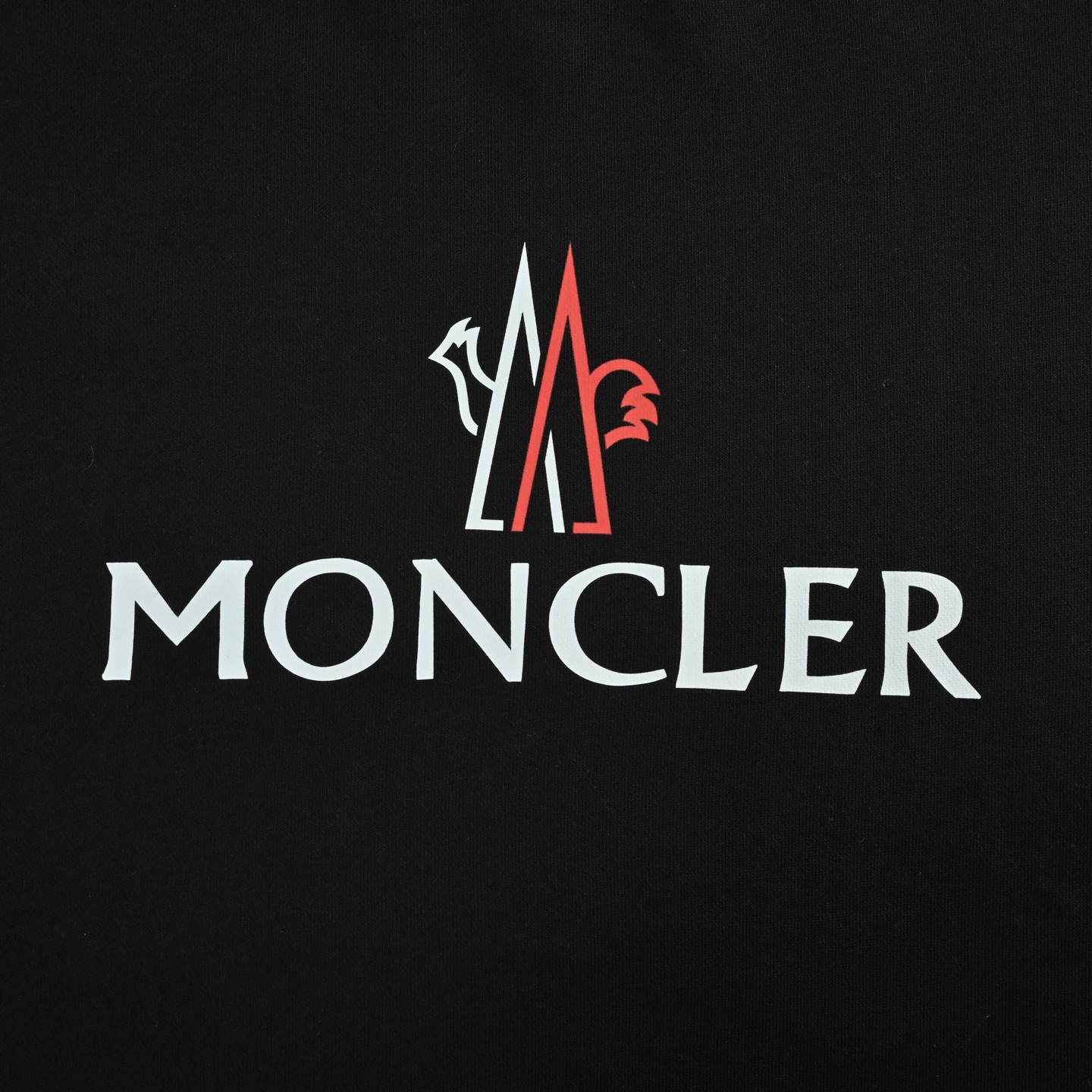 Moncler/蒙口 经典字母logo印花圆领卫衣 25FW秋冬新款圆领卫衣
