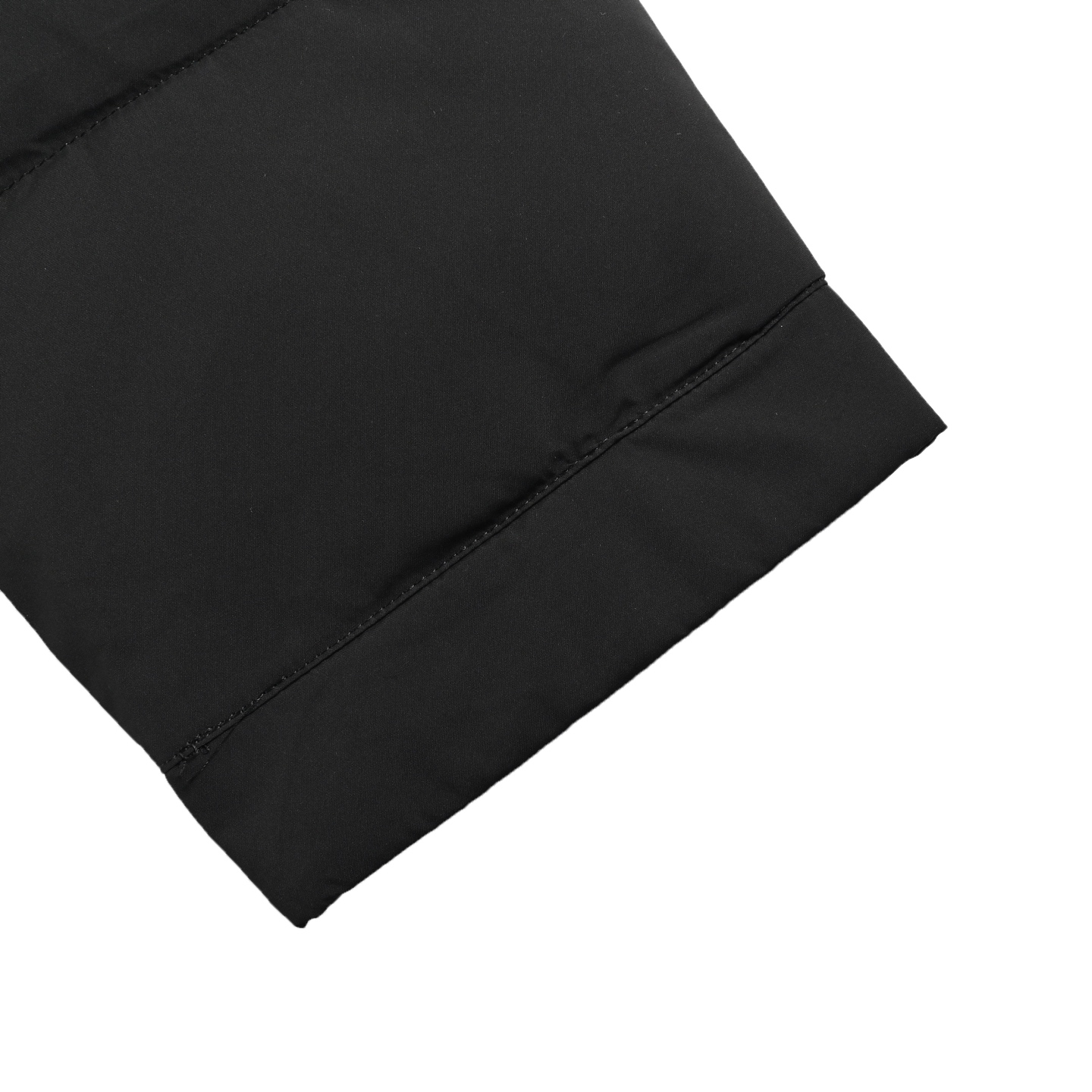 ARITZIA Super Puff 纯色五格羽绒服 黑色 蓝色
