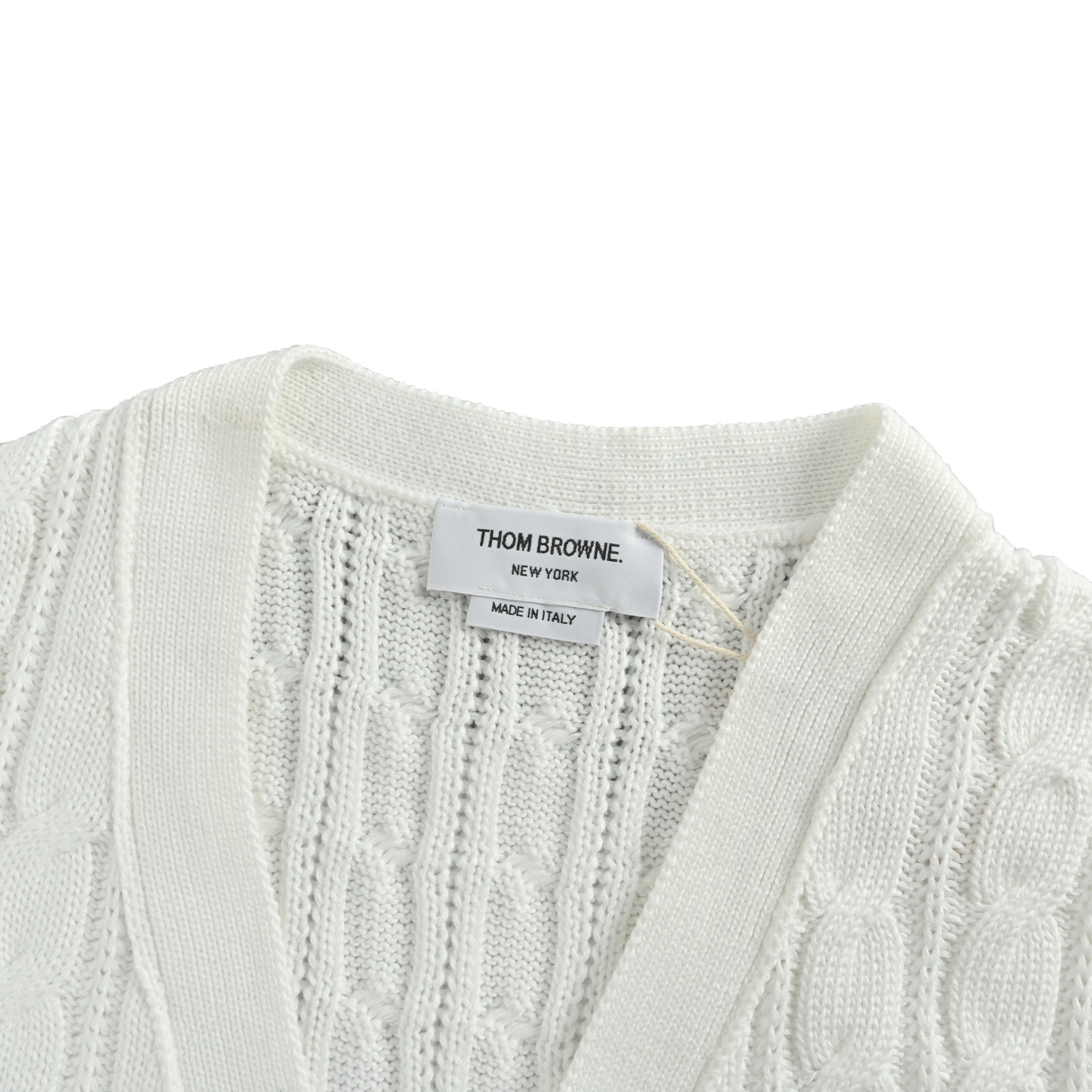 Thom Browne/汤姆布朗 粗针麻花针织开衫毛衣 THOM BROWNE 汤姆布朗 .TB经典袖子四条纹针织粗针麻花针织开衫毛衣