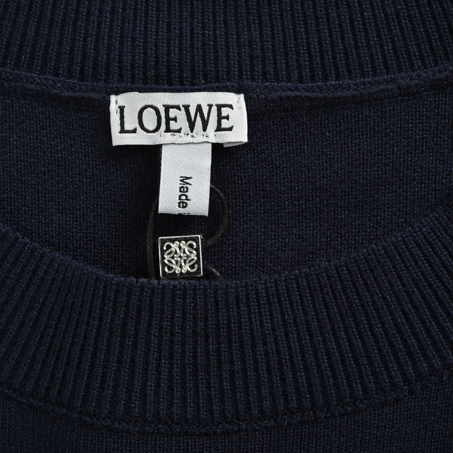 Loewe/罗意威 贴布刺绣针织圆领毛衣