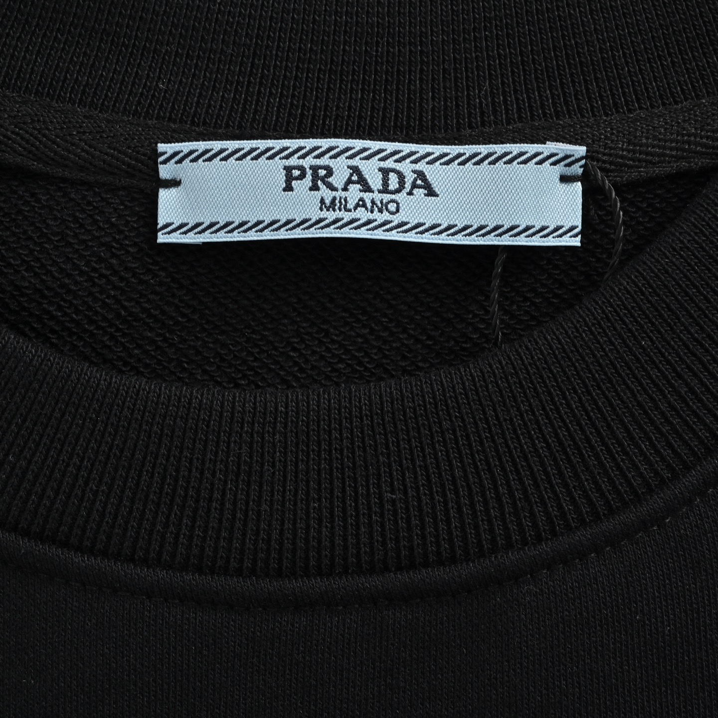 Prada/普拉达 25Fw 贴皮字母logo圆领卫衣 25FW秋冬新款圆领卫衣