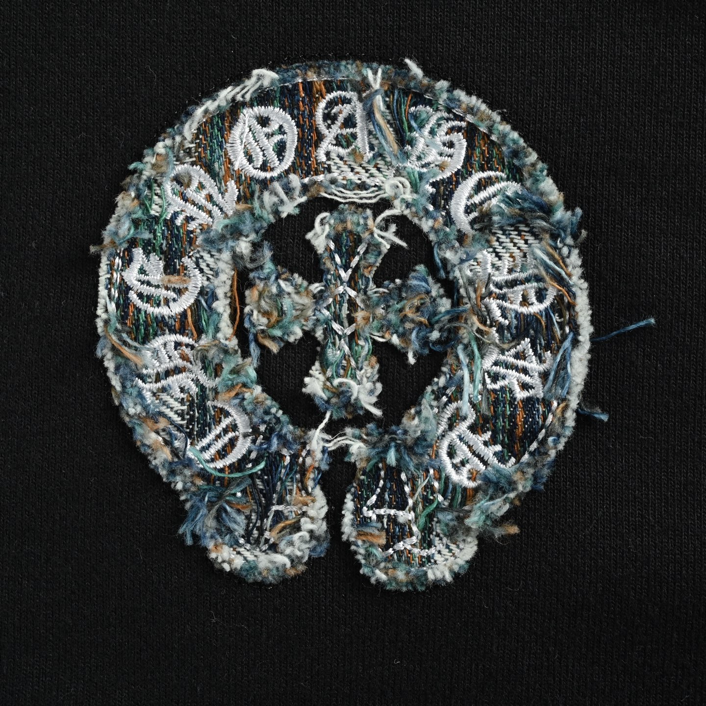 Chrome Hearts/克罗心 马蹄标识贴布刺绣水洗烧花连帽卫衣 水洗黑 水洗白