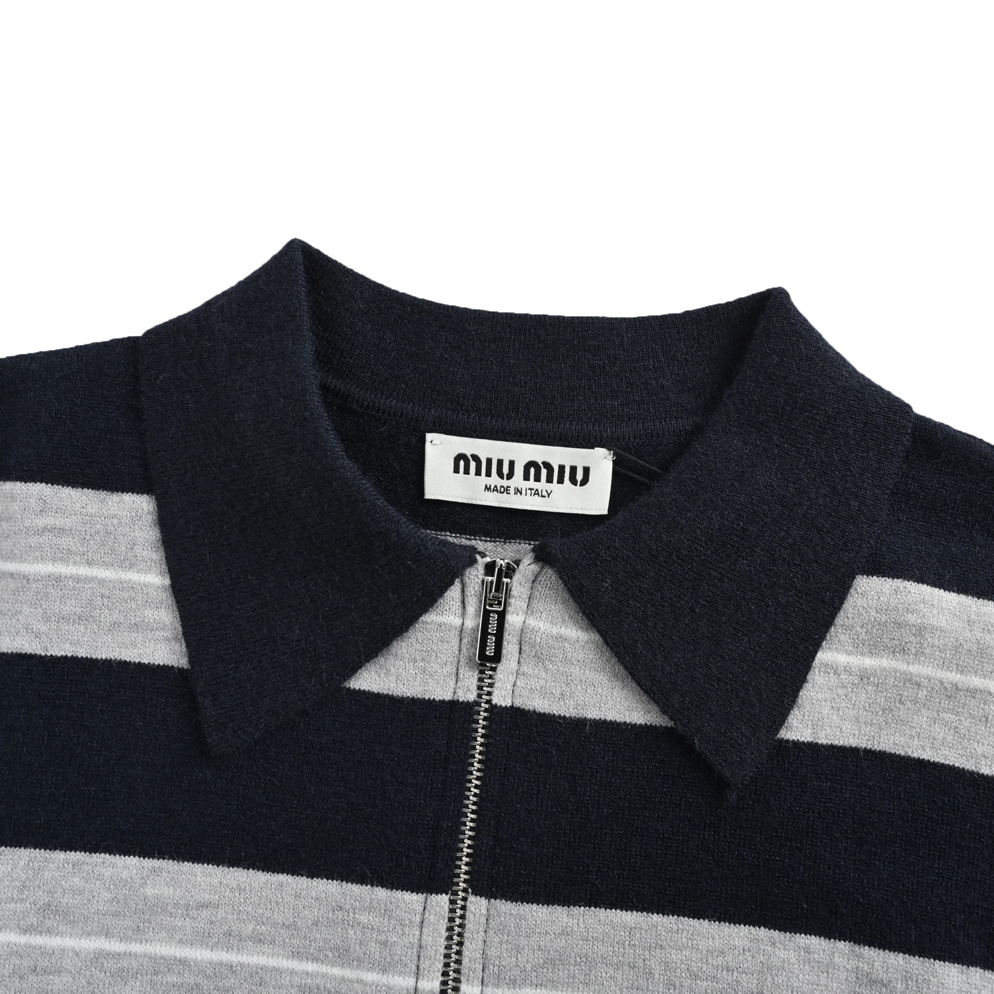 Miu Miu 25Fw Miu小标条纹半拉链毛衣