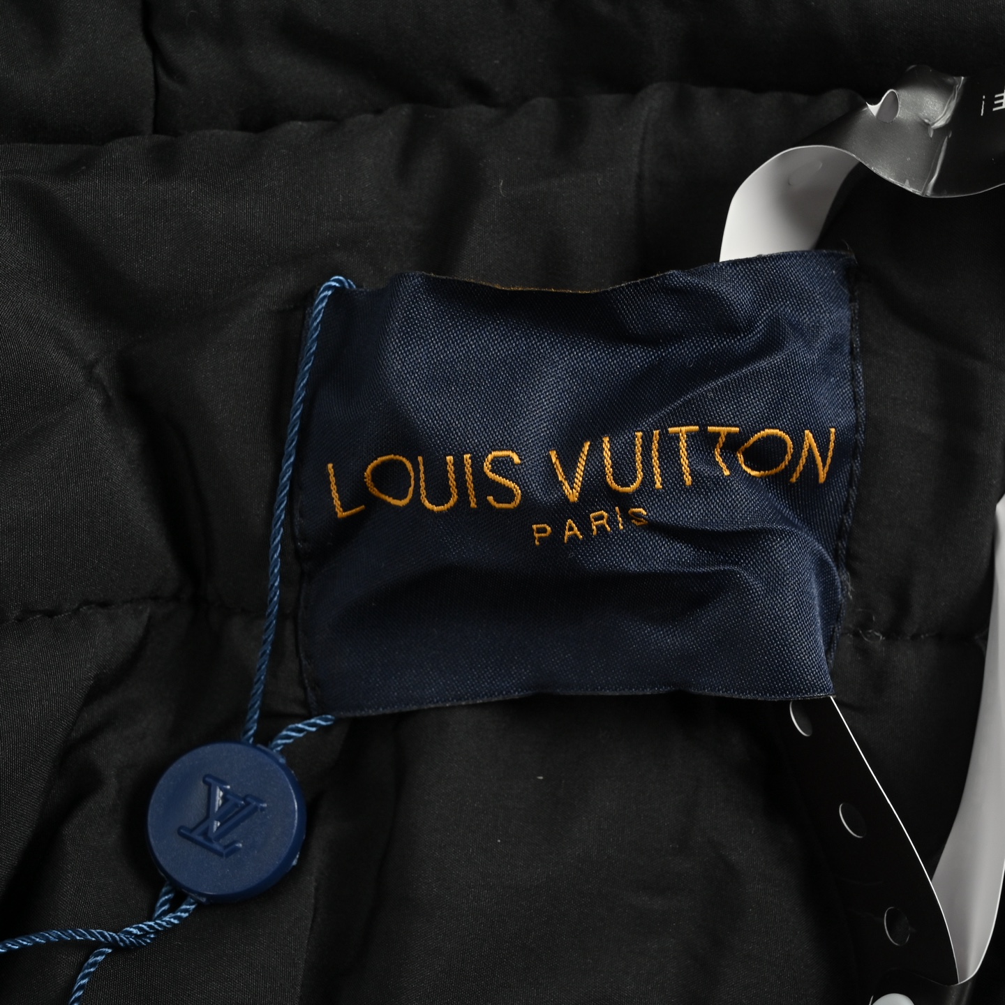 Louis Vuitton/路易威登 口袋满印老花连帽棉服外套