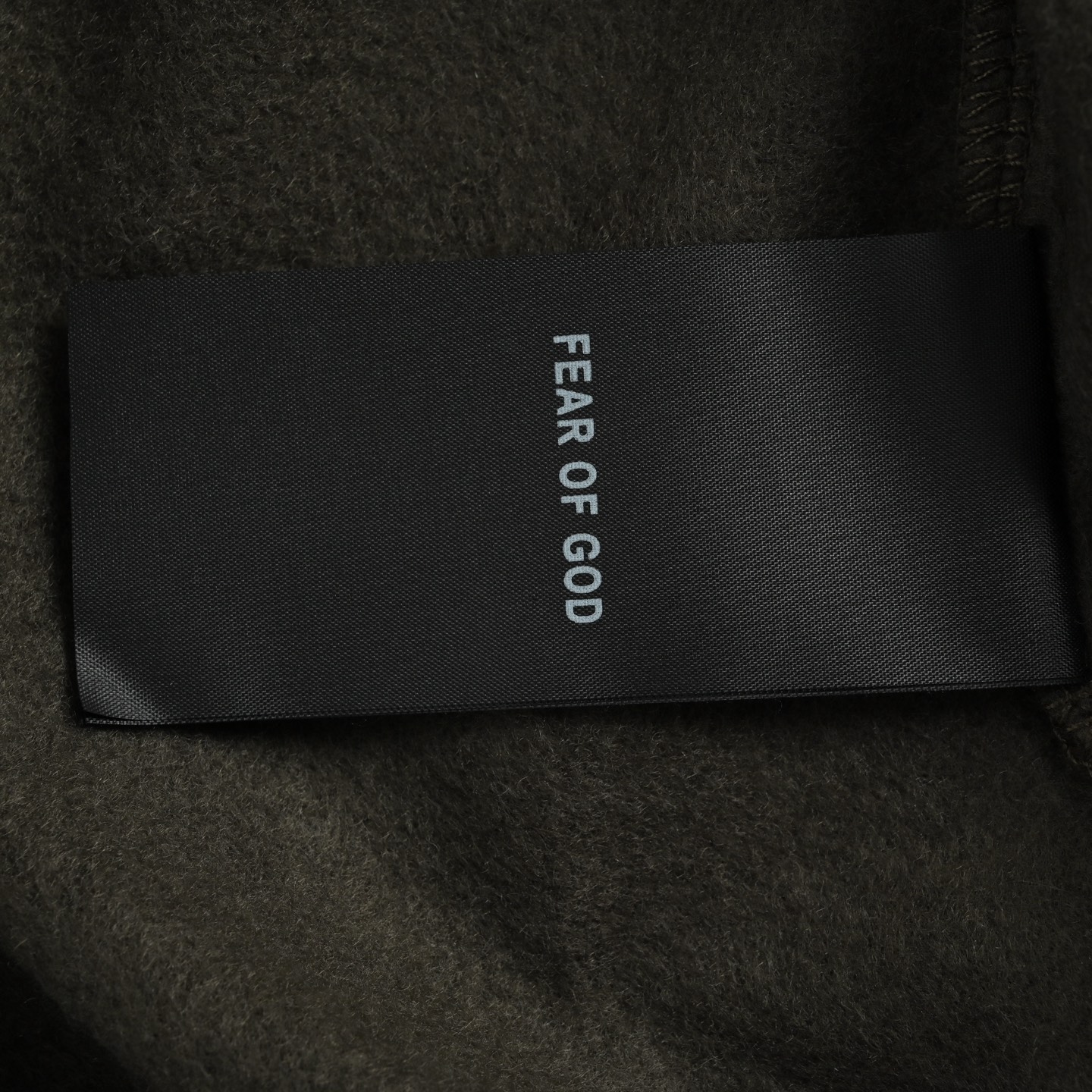 Fear of god Fog Essentials 大V三杠连帽卫衣-莆田鞋,莆田鞋货源,高仿鞋,高仿鞋货源,安福档口,莆田高仿鞋,莆田鞋批发,高仿鞋批发,莆田高仿运动鞋,高仿运动鞋,莆田运动鞋 Fear of god Fog Essentials 大V三杠连帽卫衣