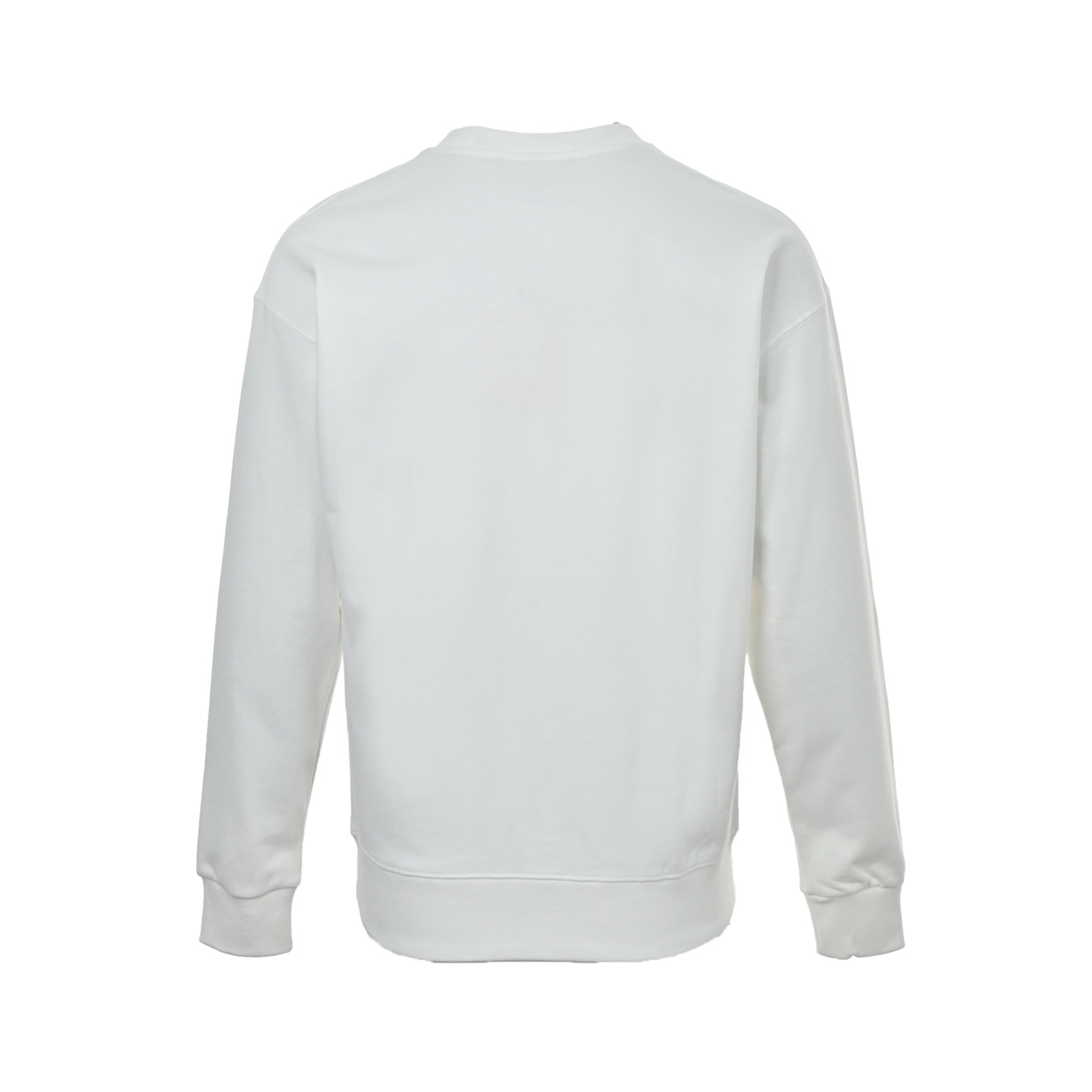 本地自取：💰220
Gucci & The North Face 联名款森林印花圆领卫衣
🆕25FW秋冬新款圆领卫衣 面料客订精梳棉洗水后450克  定染螺纹 舒适透气  微宽松设计裁剪兼具个性时尚范儿 男女同款  
轻奢主义 男女日常通勤穿搭必备单品  正确版本  欢迎对比
详细特征
· 面部无尘烧毛工艺 底部吸毛 环保活性染 
· 双针车线跨缝工艺
· 原版主唛水洗吊牌防潮纸包装
Size:S-XL