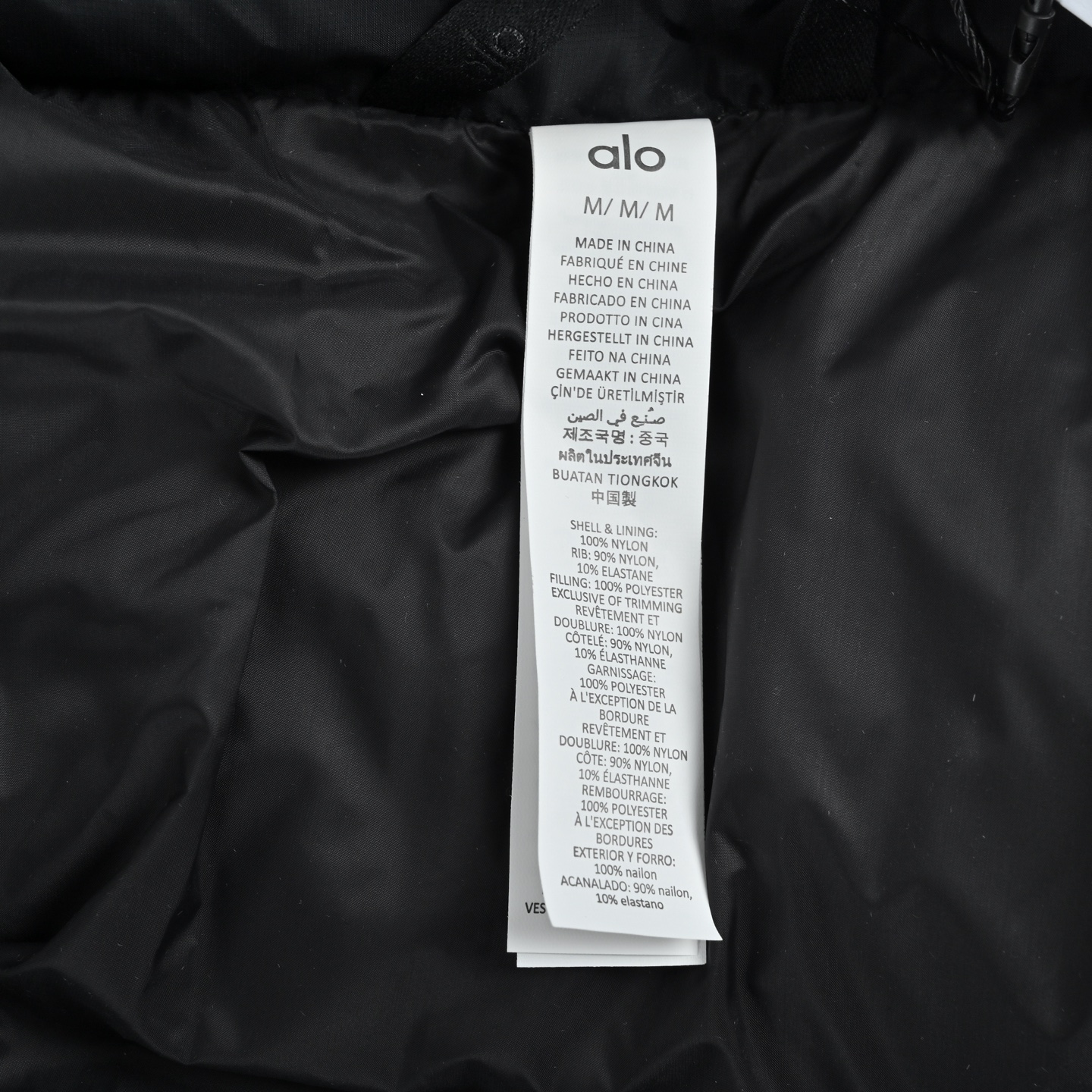 ALO 短款螺纹连帽羽绒服 填充80绒国标羽绒服并非市面上的棉服 alo yoga Foxy Puffer 宽松连帽舒适女款