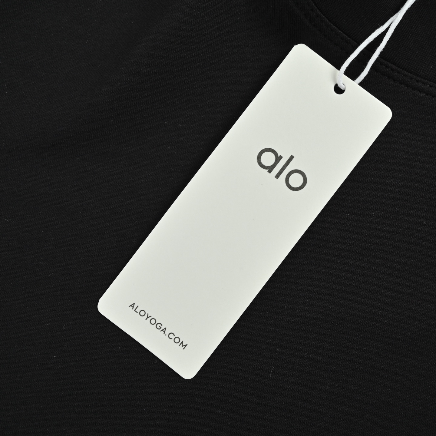 ALO 25Fw 暗纹立体logo榻榻米刺绣长袖T恤
