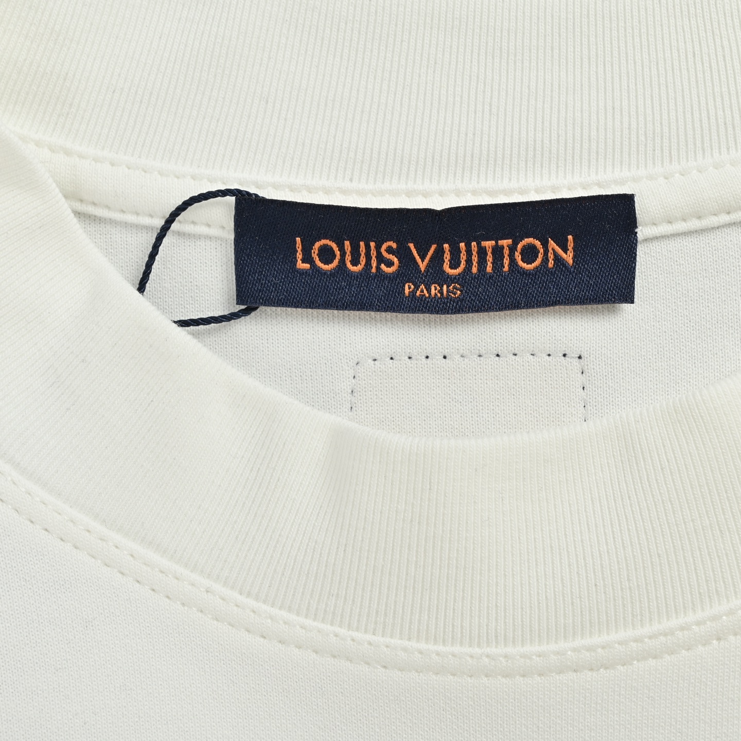 Louis Vuitton/路易威登 暗纹编织立体logo刺绣长袖T恤 黑色 白色