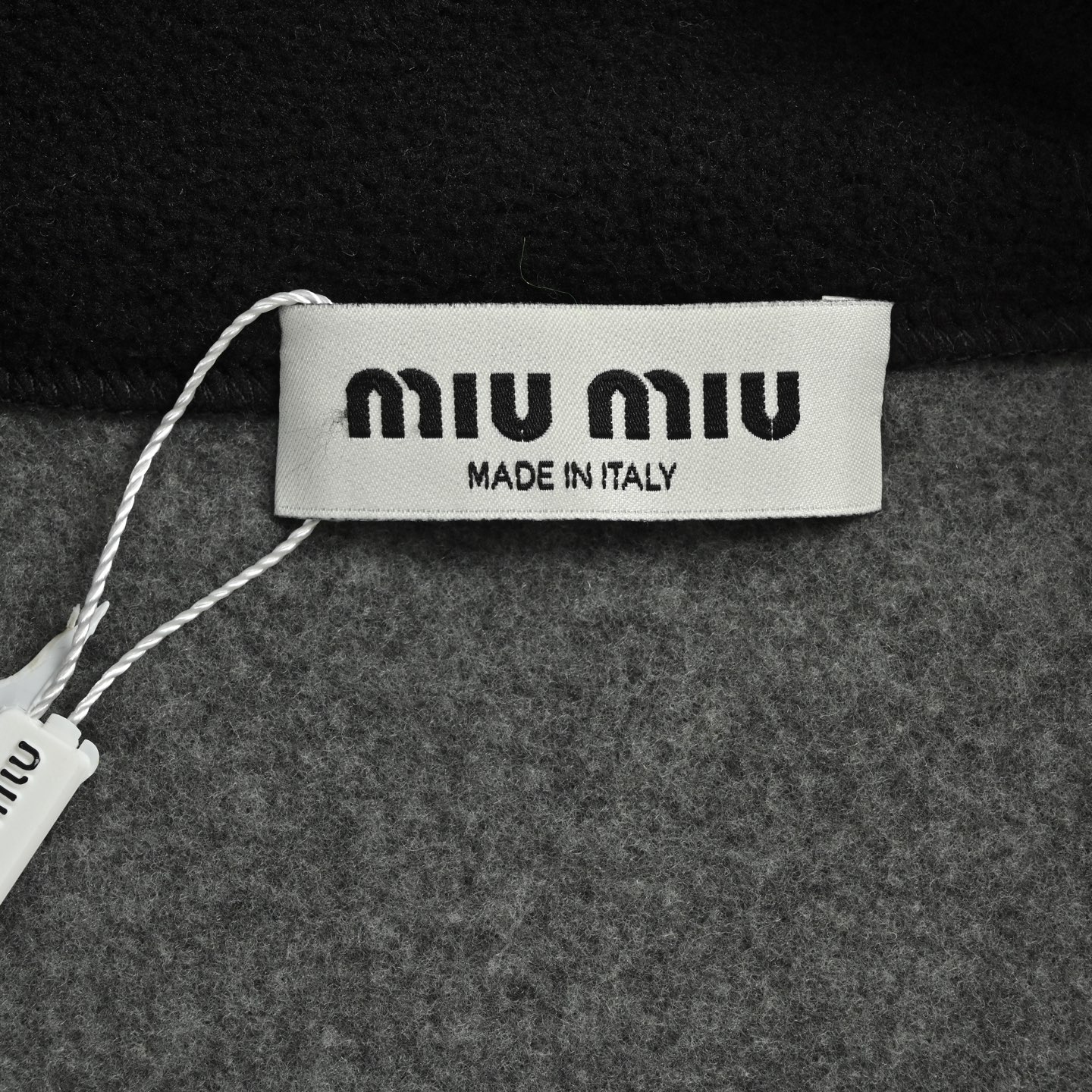 Miu Miu/缪缪 刺绣小标摇粒绒拉链外套
