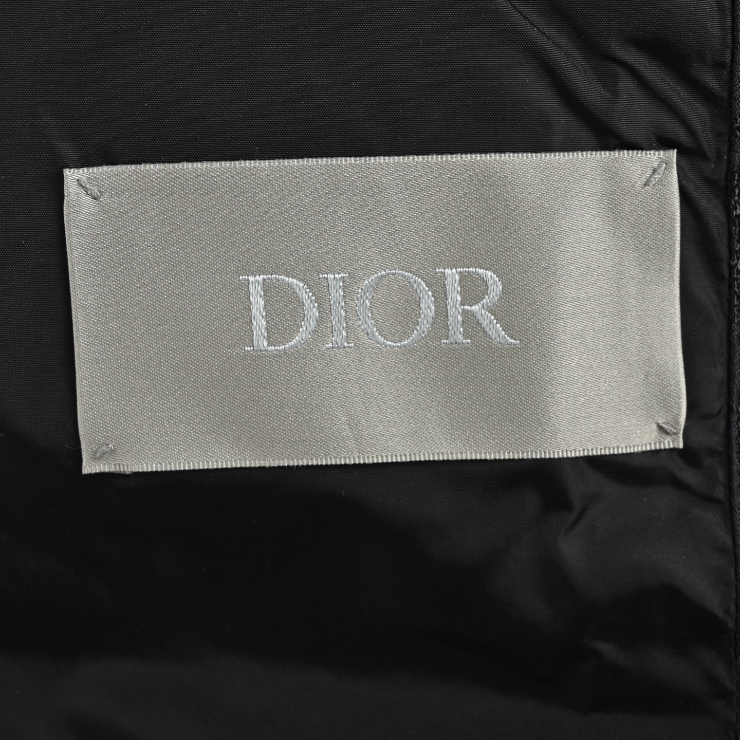 Dior/迪奥 暗纹老花立领拉链羽绒服