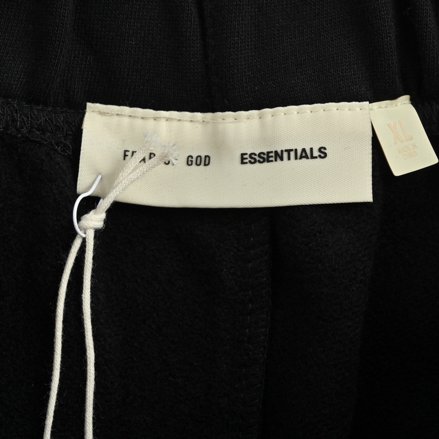 Fear of god ESSENTIALS FOG 硅胶小标长裤