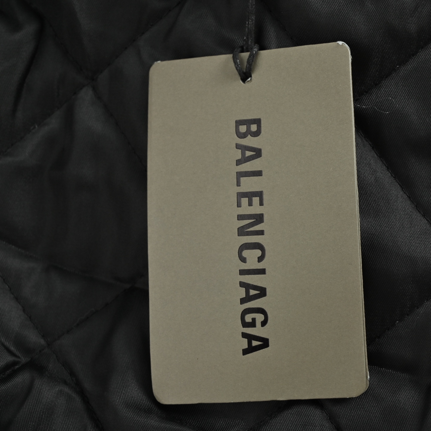 Balenciaga/巴黎世家bomber破洞连帽棉服