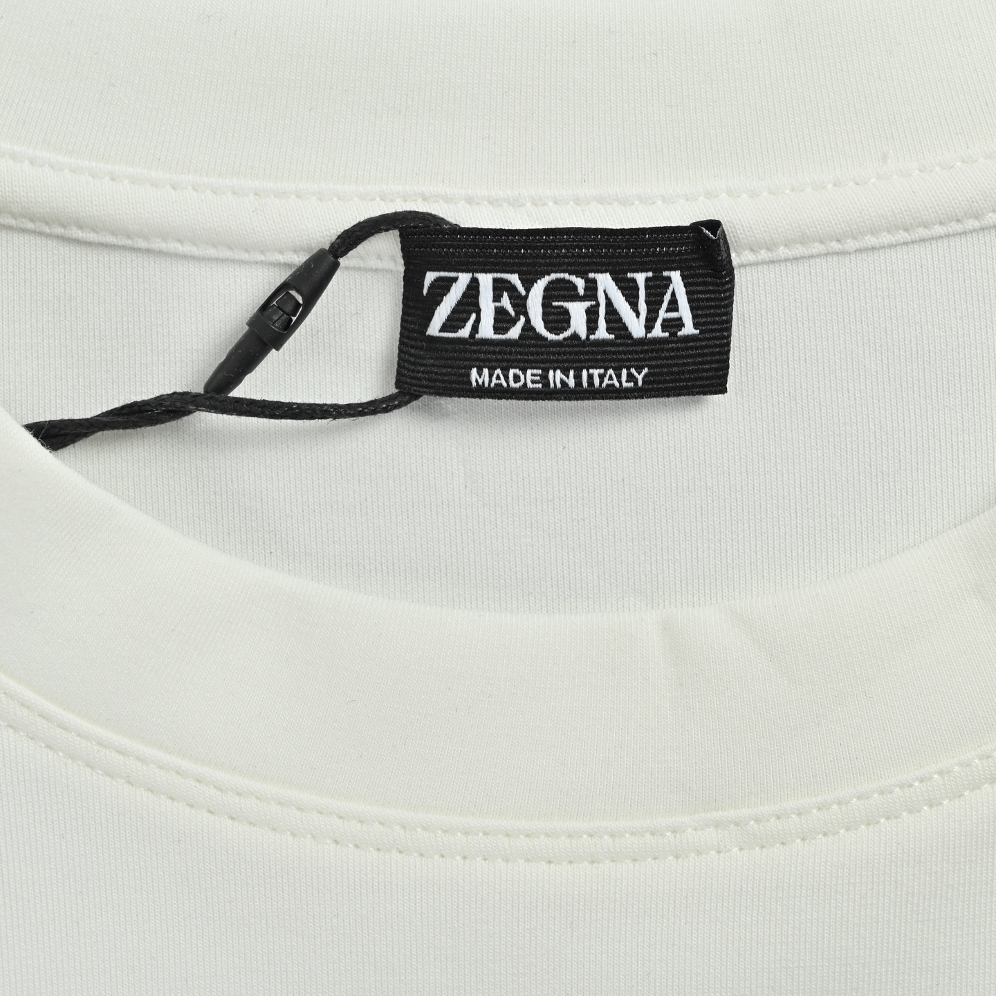 Zegna/杰尼亚 25Fw 简约标志字母刺绣长袖T恤 黑色 白色