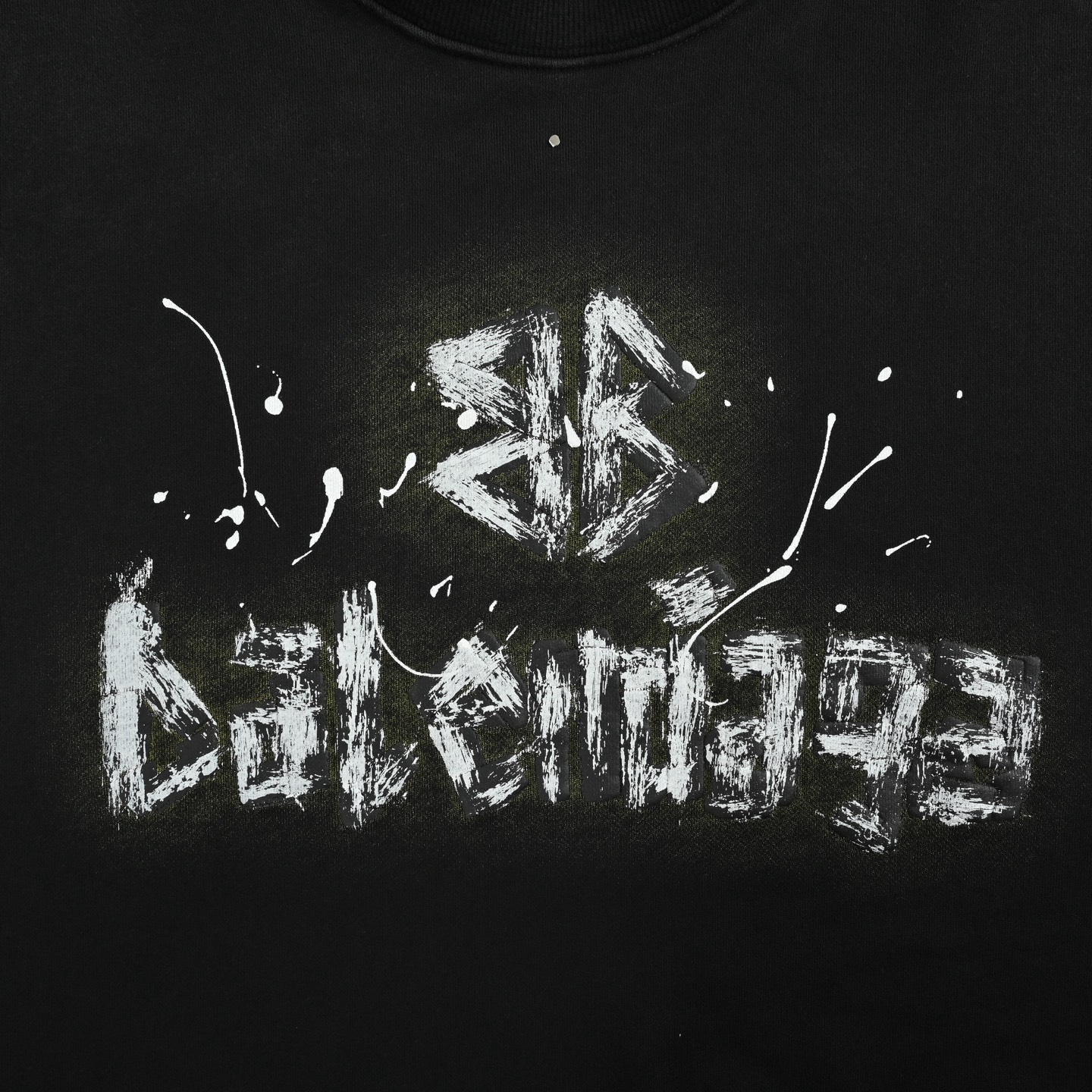 Balenciaga/巴黎世家 水洗手绘字母圆领卫衣
