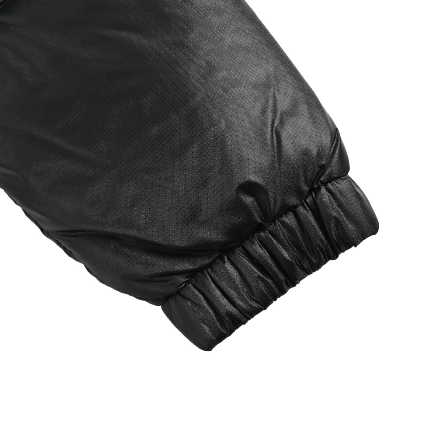 Moncler/蒙口 新玛雅Maya连帽羽绒服 反插口袋羽绒服填充90白鹅绒