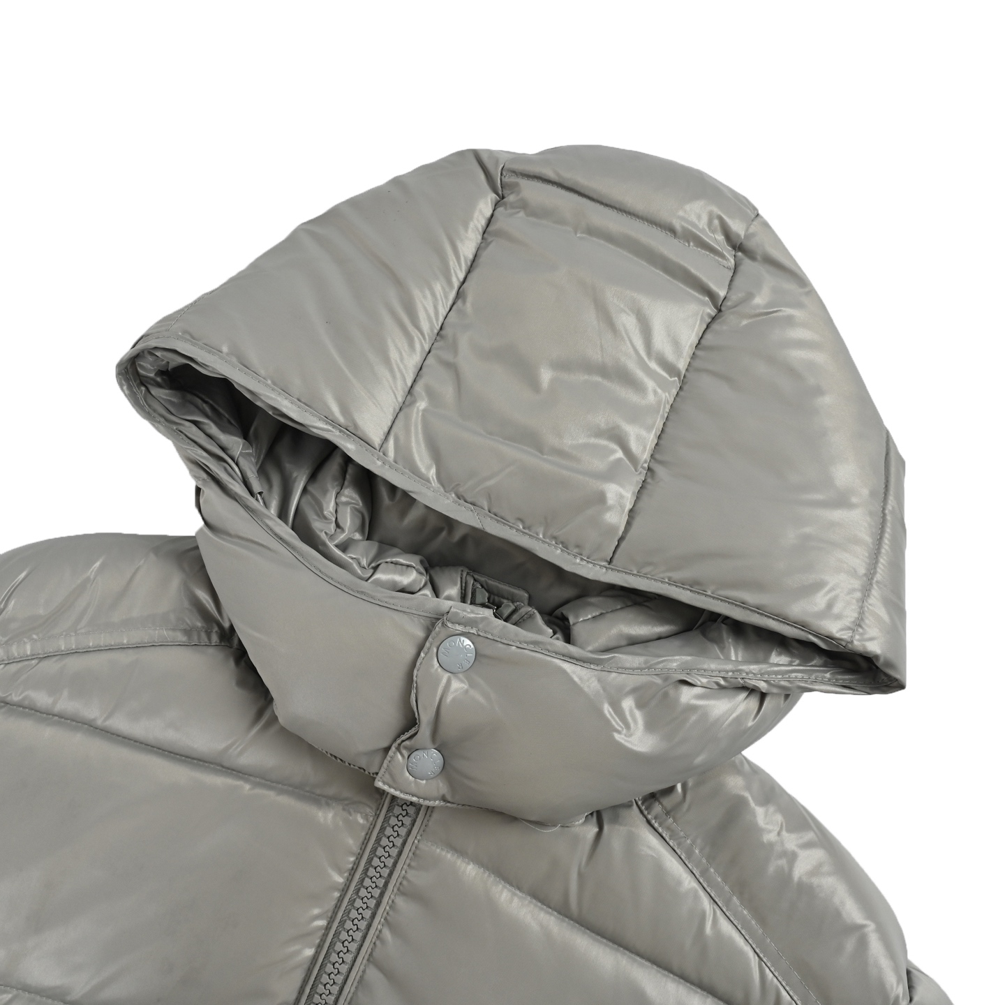 Moncler/蒙口 灰色Maya玛雅羽绒服