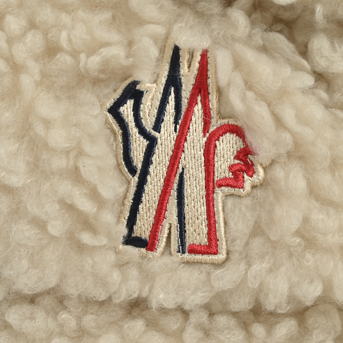 Moncler/蒙口 25Fw 泰迪羊羔绒羽绒马甲 Moncler泰迪绒羽绒马甲