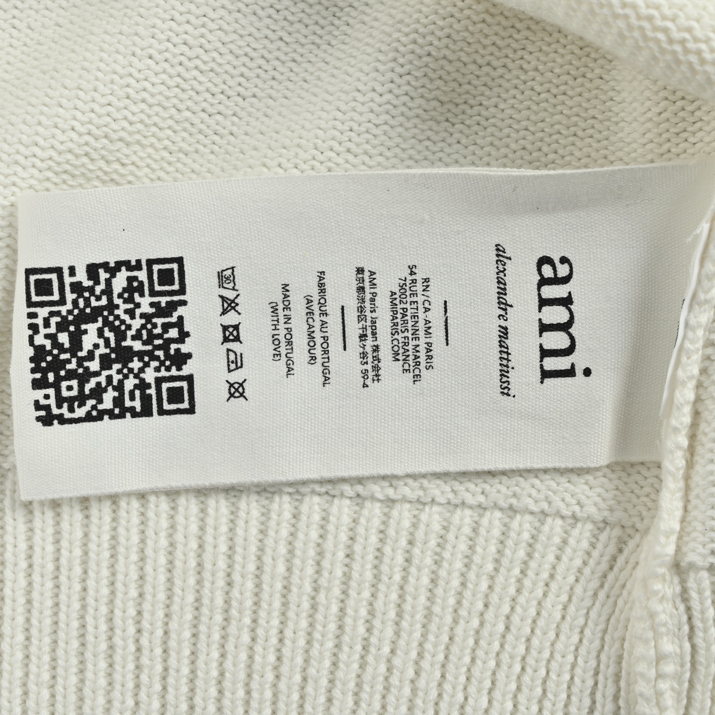 Ami 小爱心刺绣开衫毛衣 万年经典款 谁穿谁好看-Chinese UA Cheap High Quatity Brand Clothes Bags handbags Sneakers wholesale wholesaler seller from China Factory suppliers Fashion Clothing Shoes best Quality Beautiful Price Ami 小爱心刺绣开衫毛衣 万年经典款 谁穿谁好看
