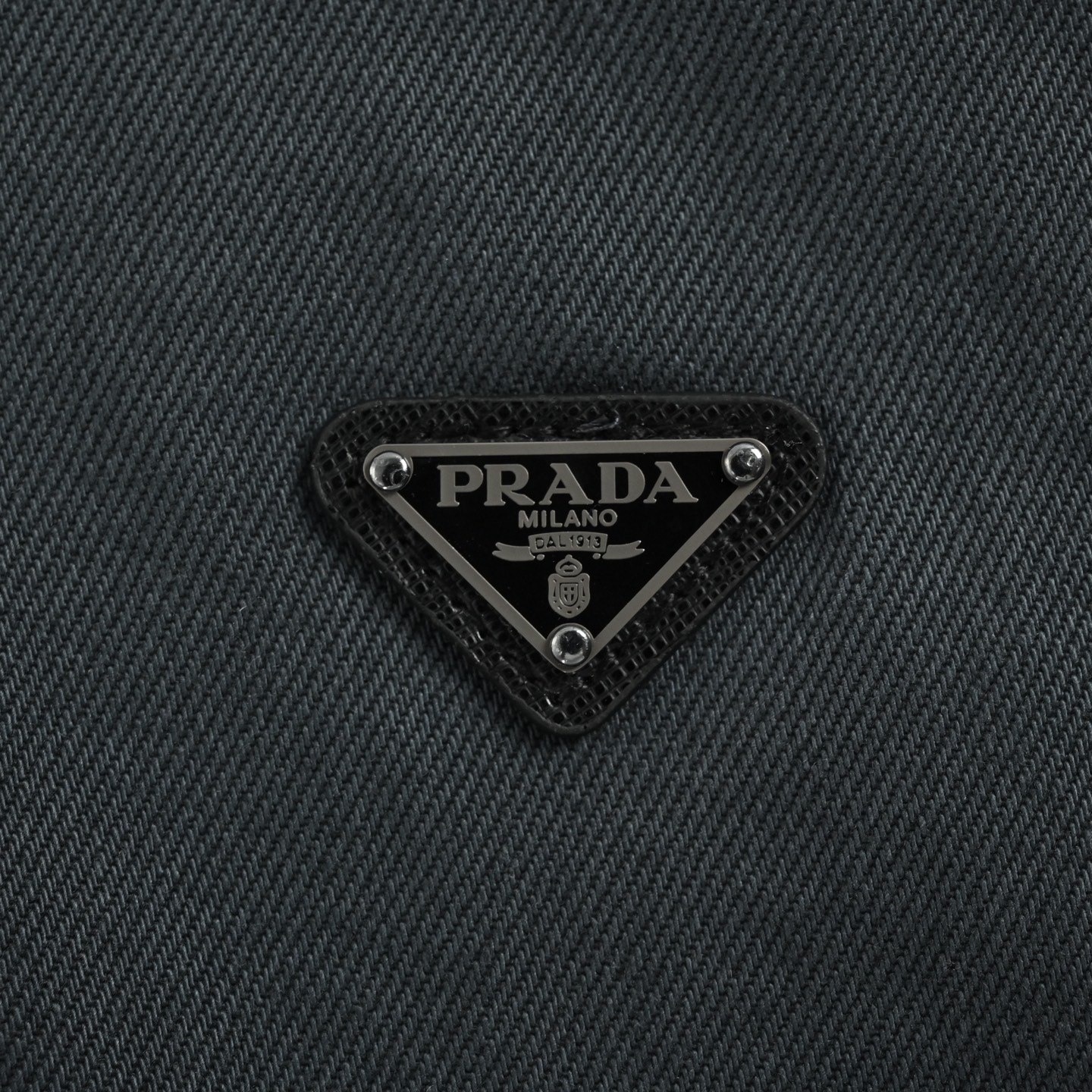 Prada/普拉达 25Fw 三角标拉链牛仔外套 定制纳米深蓝精纺牛仔布