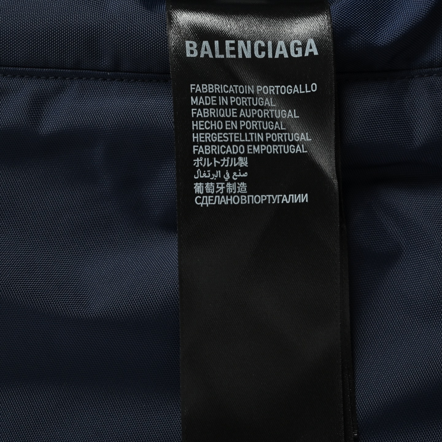 Balenciaga/巴黎世家 别针双面穿棉服外套
