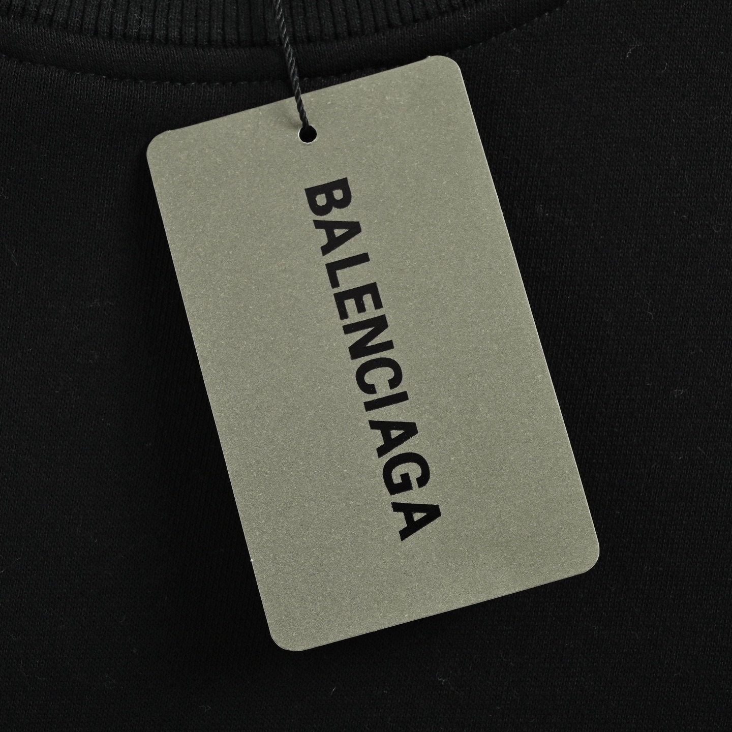 Balenciaga/巴黎世家 25Fw 压胶字母圆领卫衣