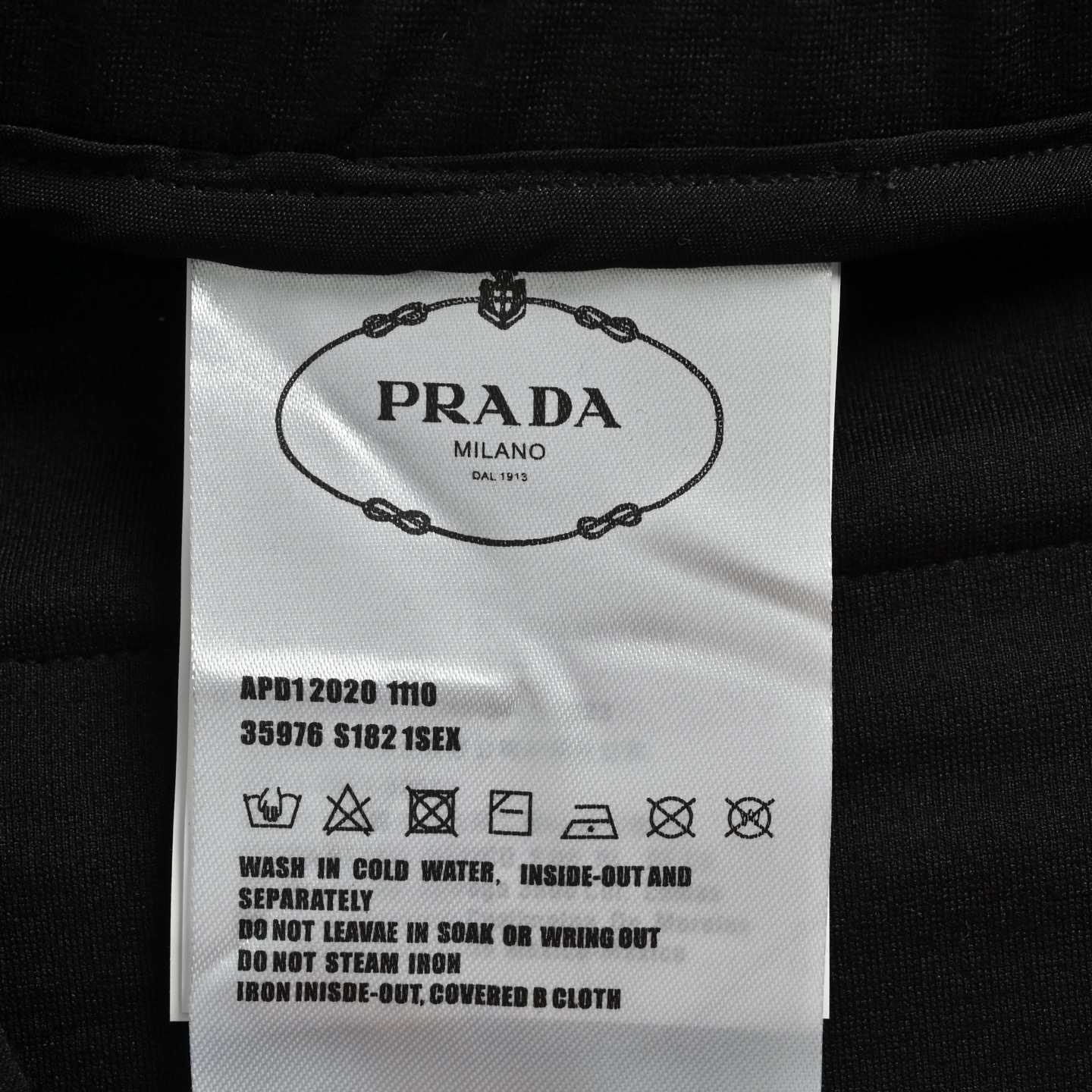 Prada/普拉达 侧口袋锁扣工装长裤 黑色