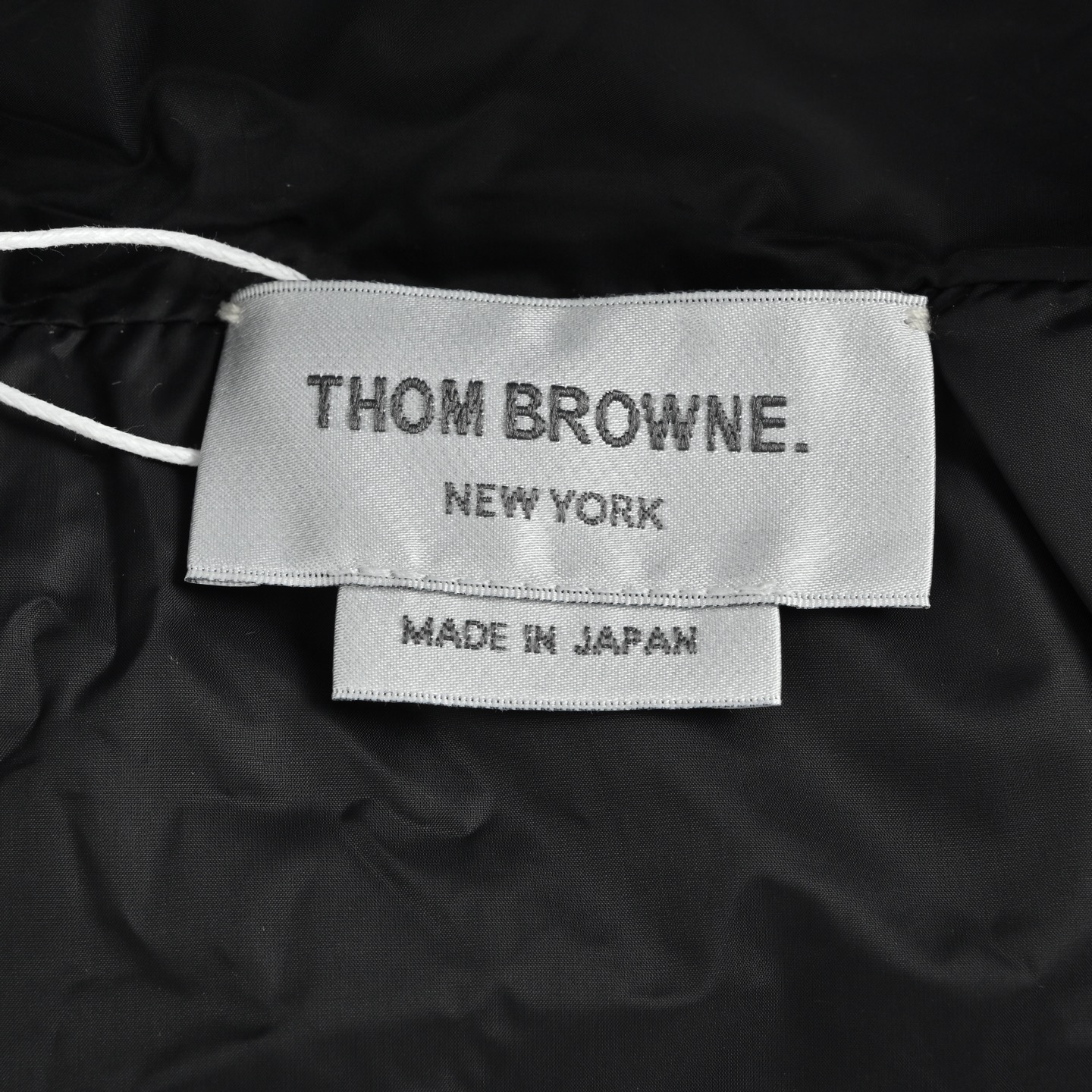 Thom Browne/汤姆布朗 四杠织带连帽羽绒服 90白鸭绒加厚连帽羽绒服