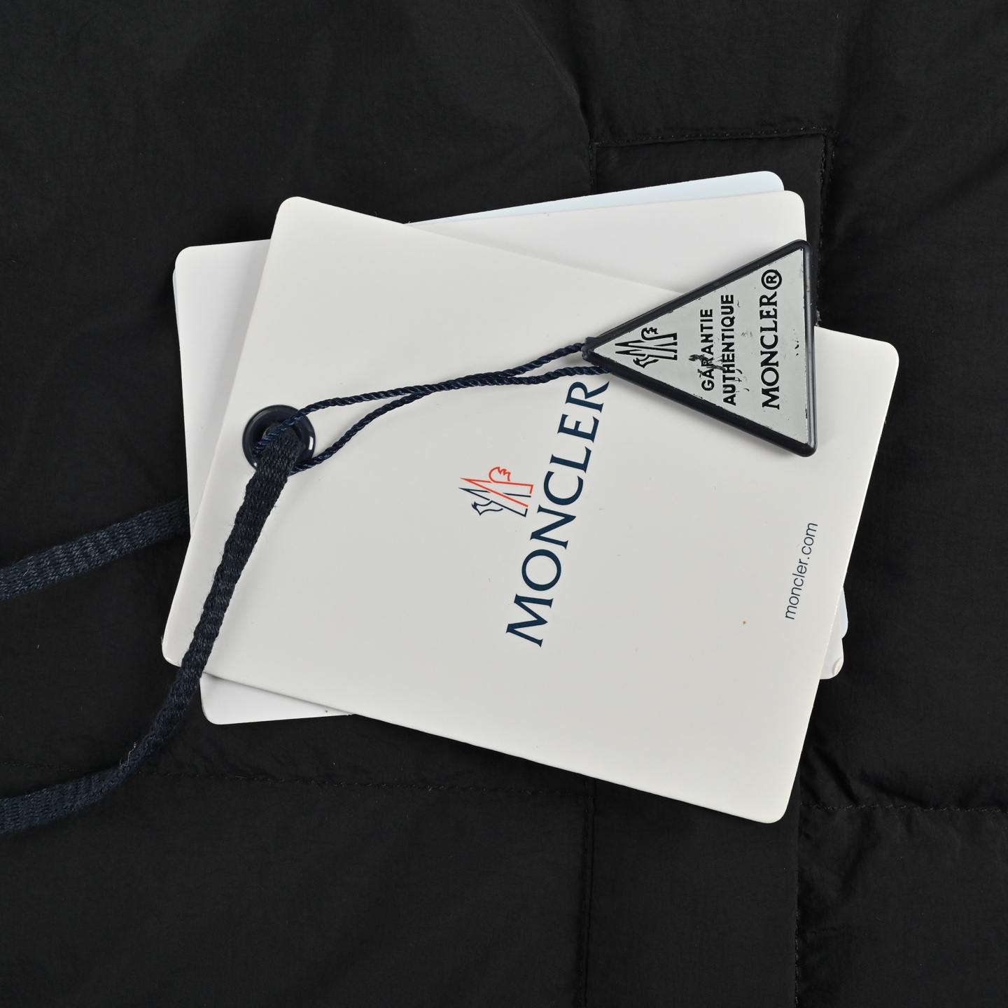 Moncler/蒙口 袖子可拆卸双面穿四合一羽绒服