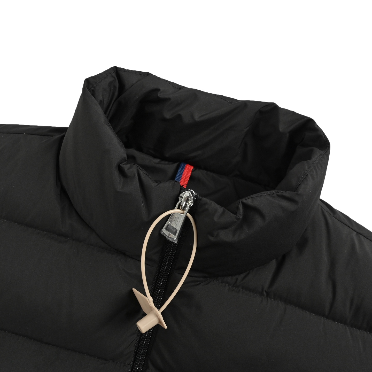 Moncler/蒙口 织带字母羽绒马甲 Contrin男女羽绒马甲