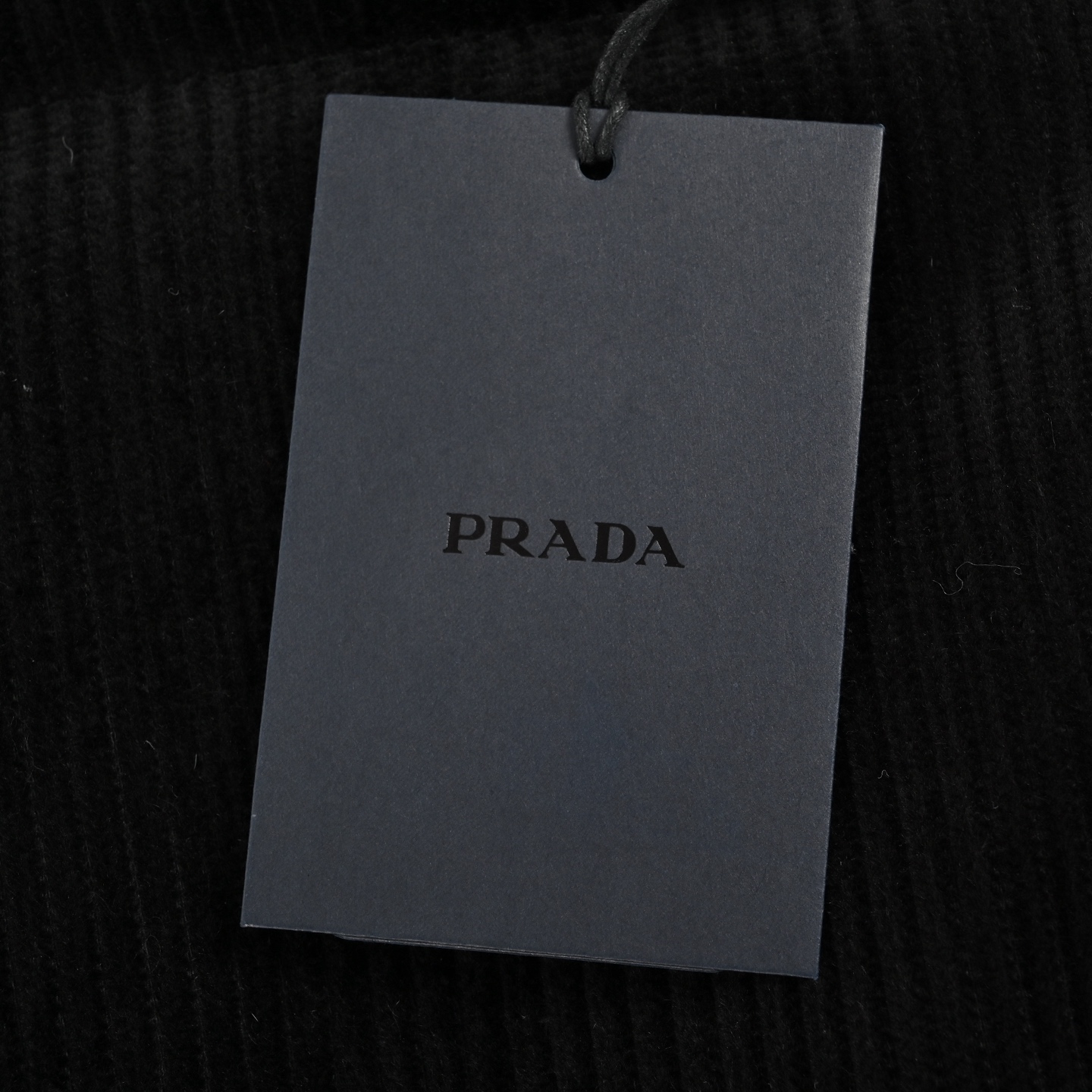 Prada/普拉达 三角标灯芯绒羽绒马甲 藏蓝